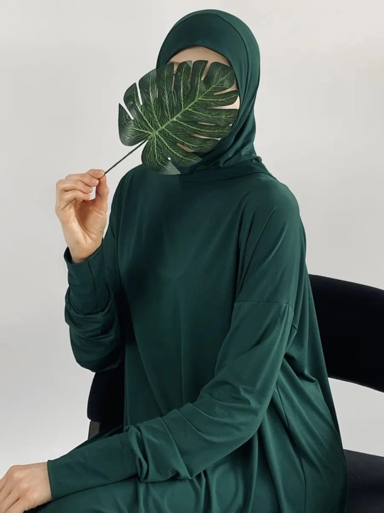 Ayollar uchun namoz ko'ylagi