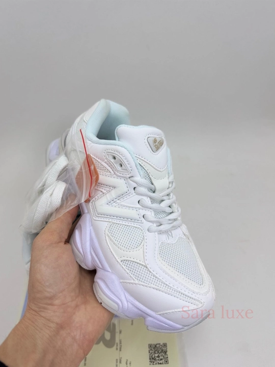 Кроссовки New Balance 9060, есть коробка и документы