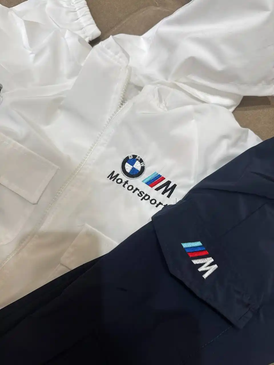 Двойка для мальчиков BMW