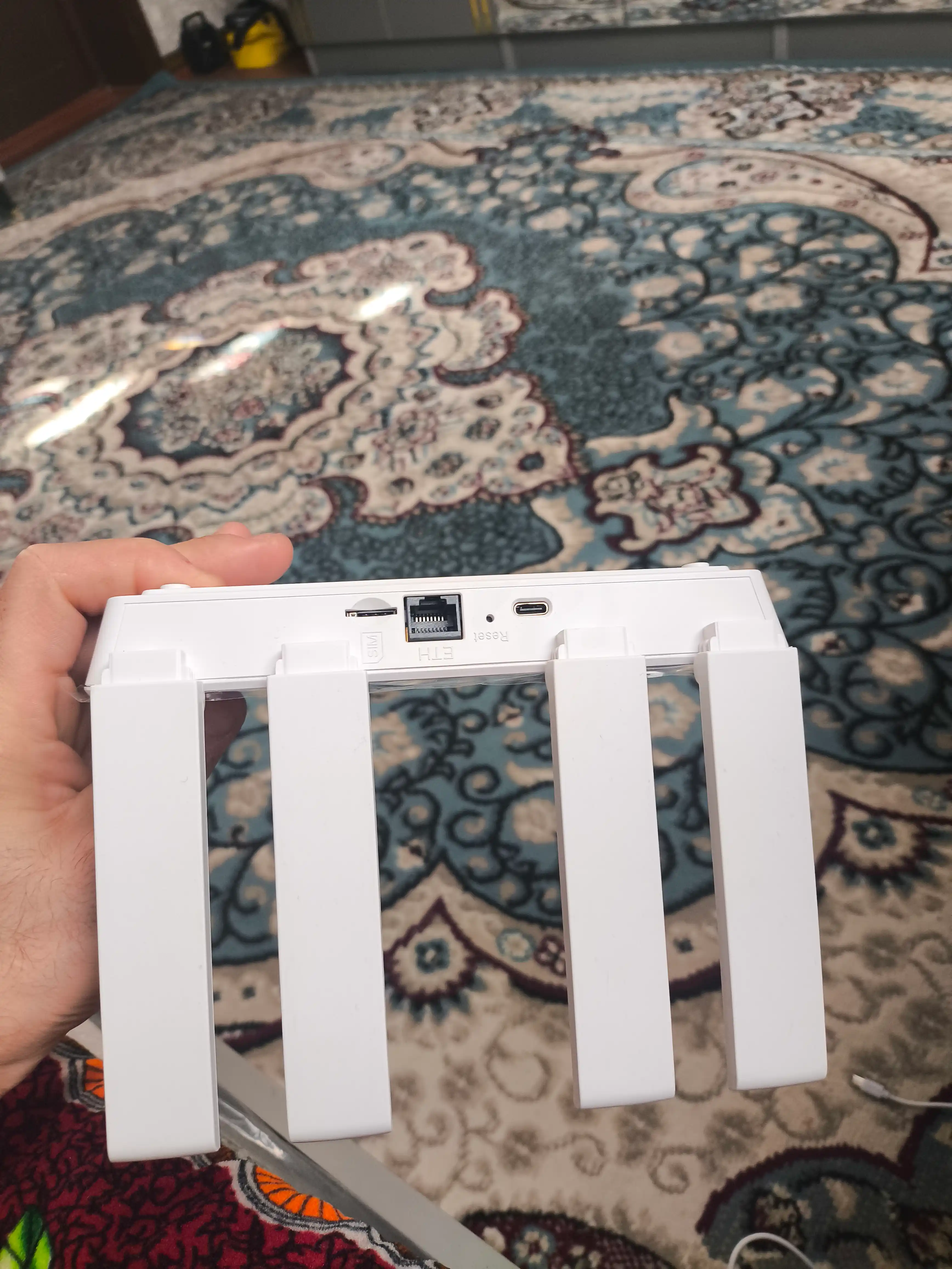 4G+ WIFI6 ONXT CPE-906-E SIM-karta orqali Ishlaydigan router