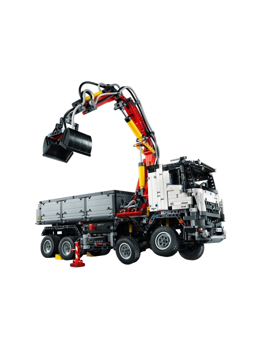 Konstruktor LEGO Technic 42043 Mercedes-Benz Arocs yuk mashinasi