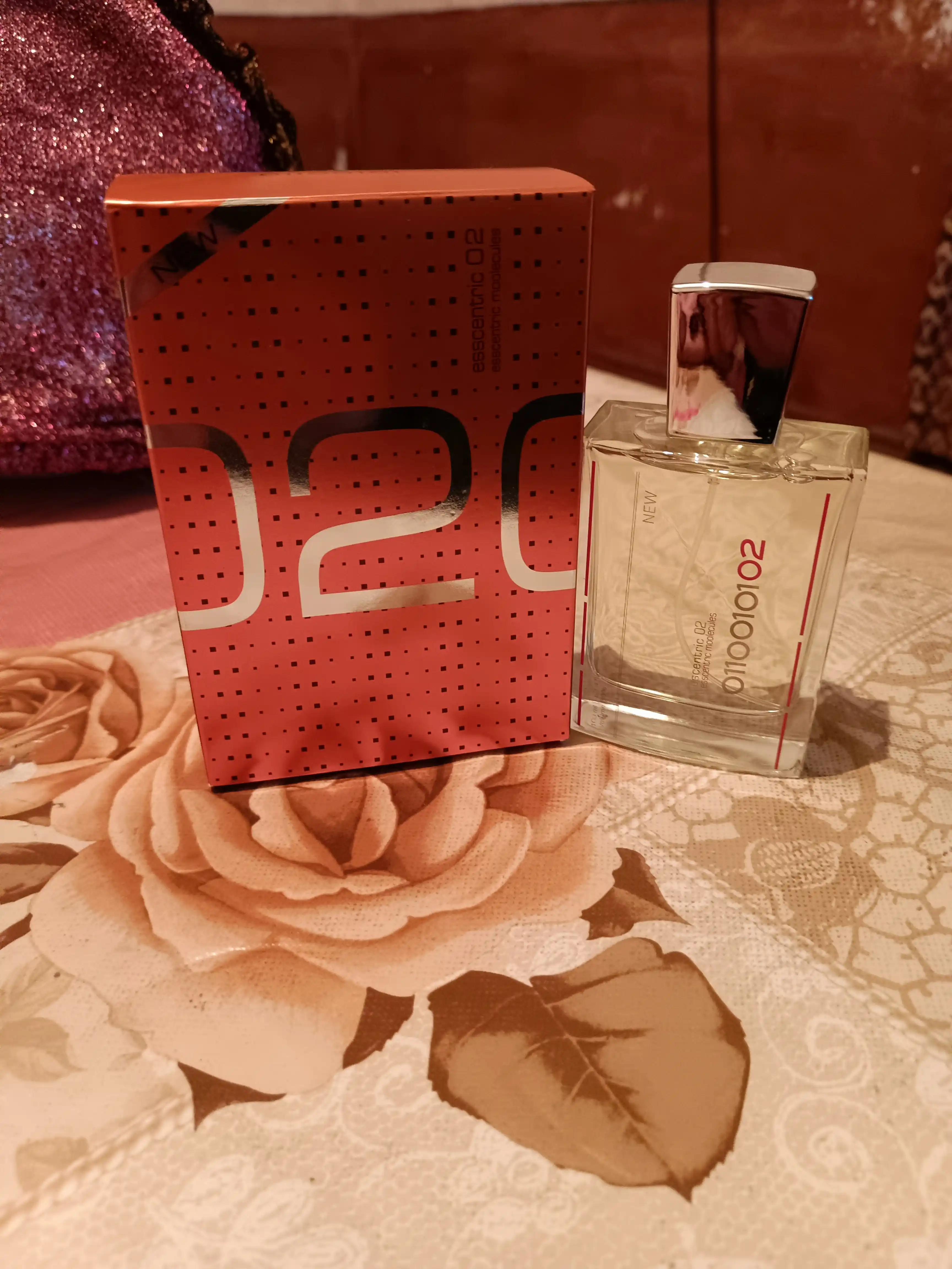 MOLEKULA 020, Erkaklar uchun elegant atir, 100ml