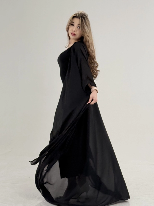 Ayollar uchun qora abaya, shifondan uzun yopinchiq, erkin fason - 