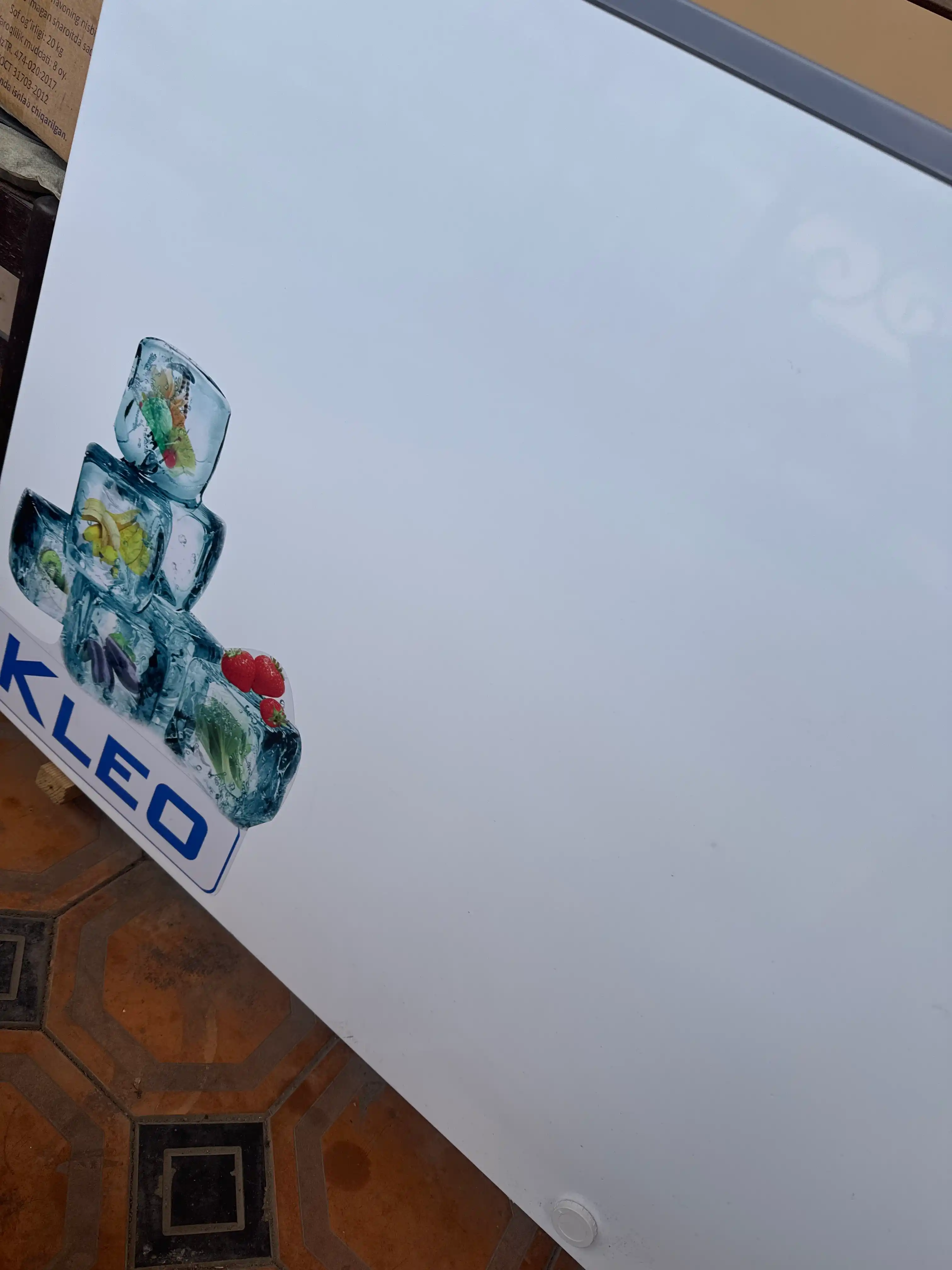Морозильник Kleo KDF 300, 220 л, R600a, до -23C, энергоэффективный морозильный ларь