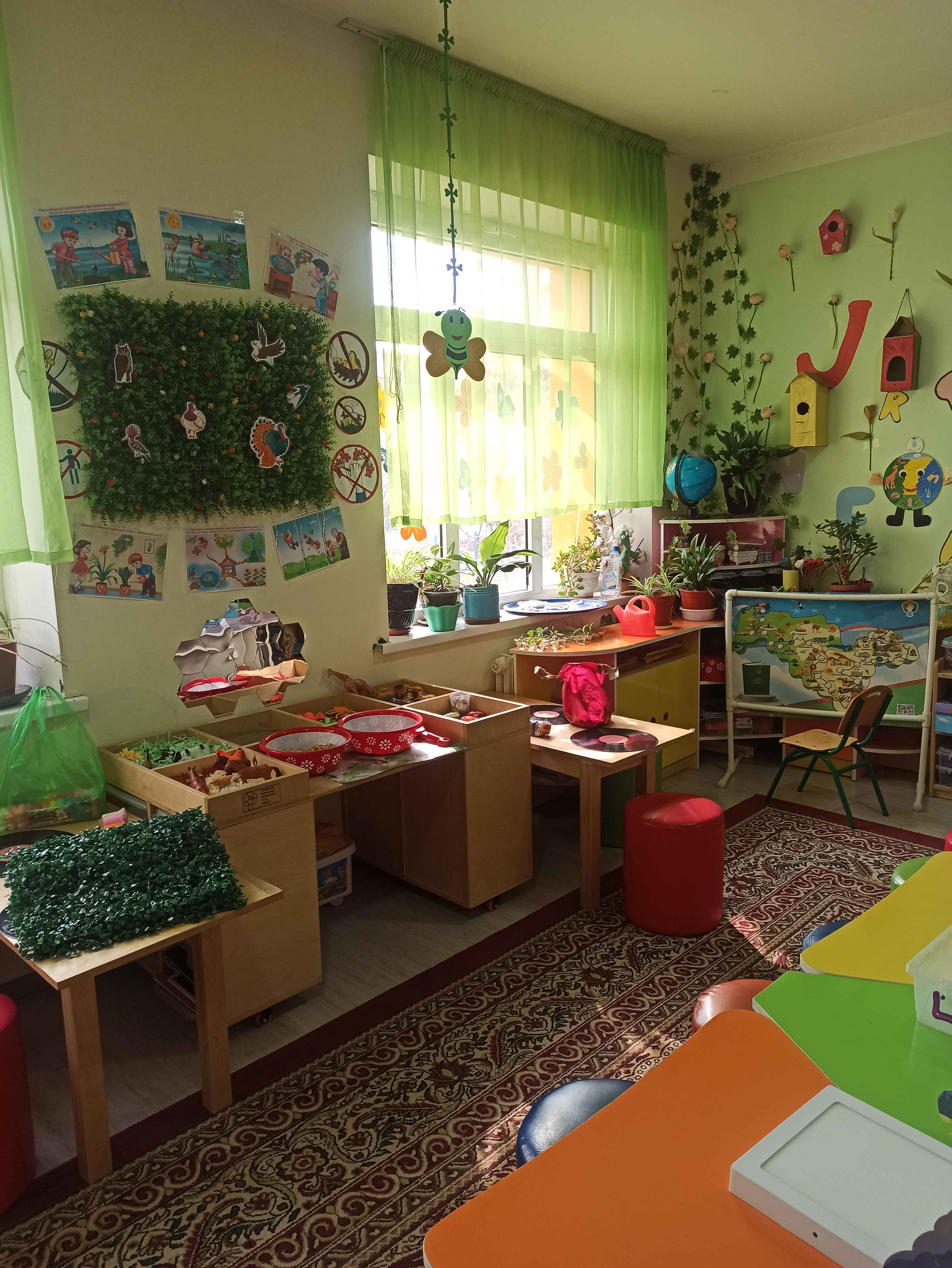 Ichki devor bezaklari uchun, oynali olti burchakli stikerlar, sotalar, 12 dona
