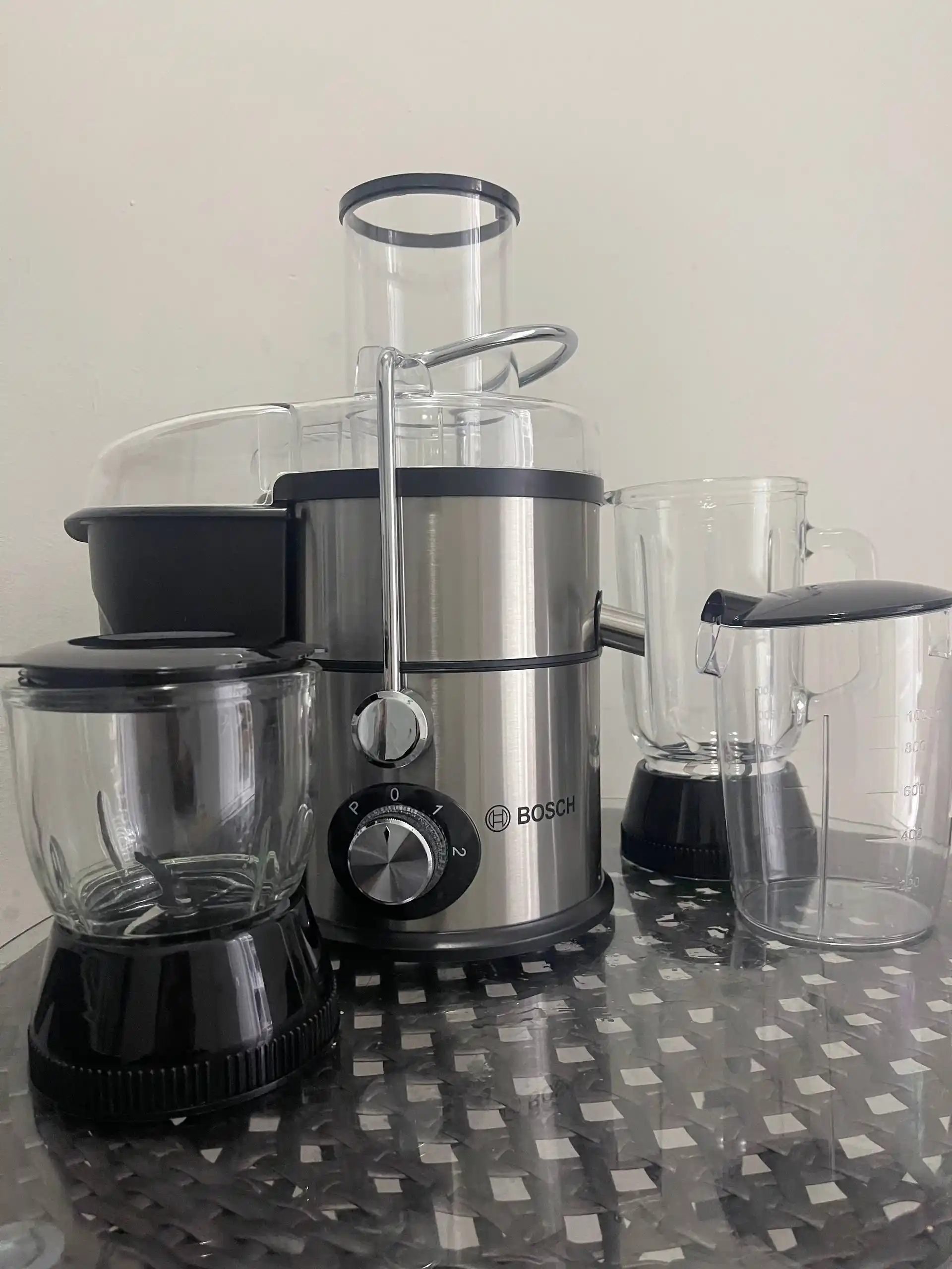 4 ta 1 da sharbat chiqargich, Blender, Kofe maydalagich, Sokovijimalka, mikser, blender