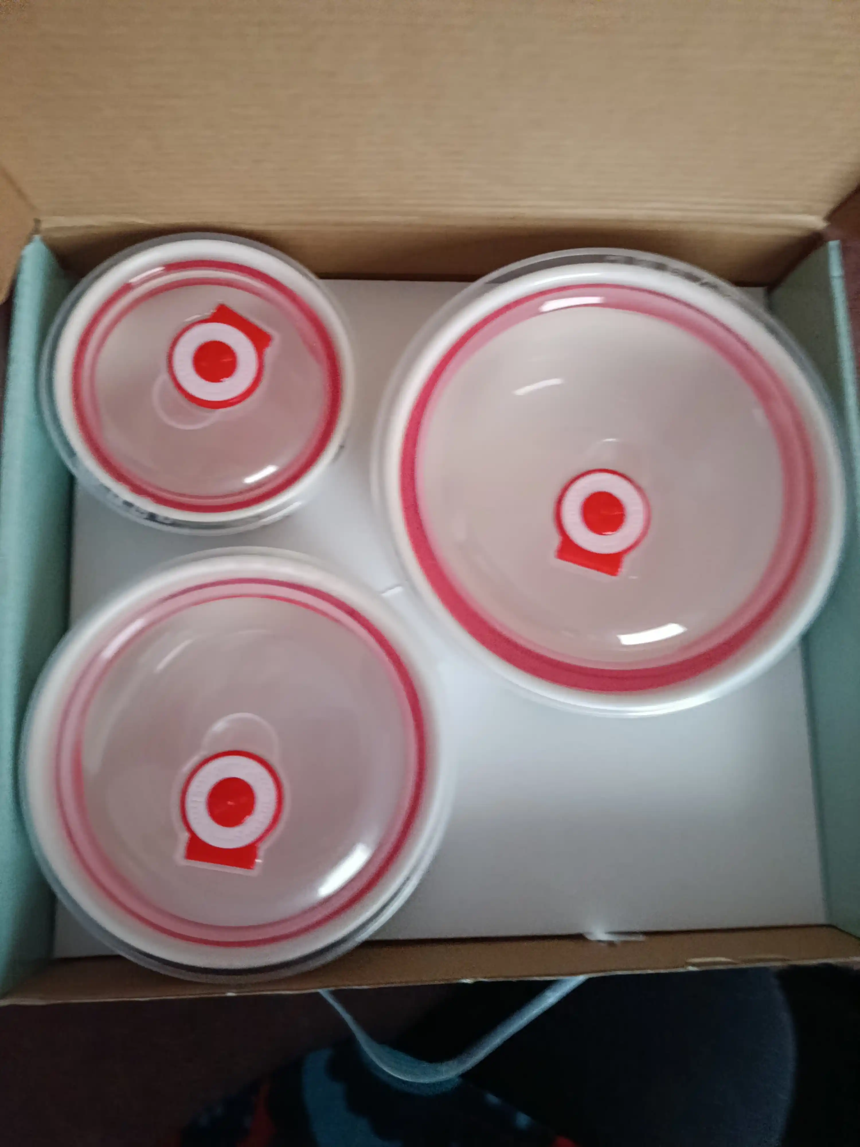 Konteynerlari to'plami 3 tasi 1 da matryoshka