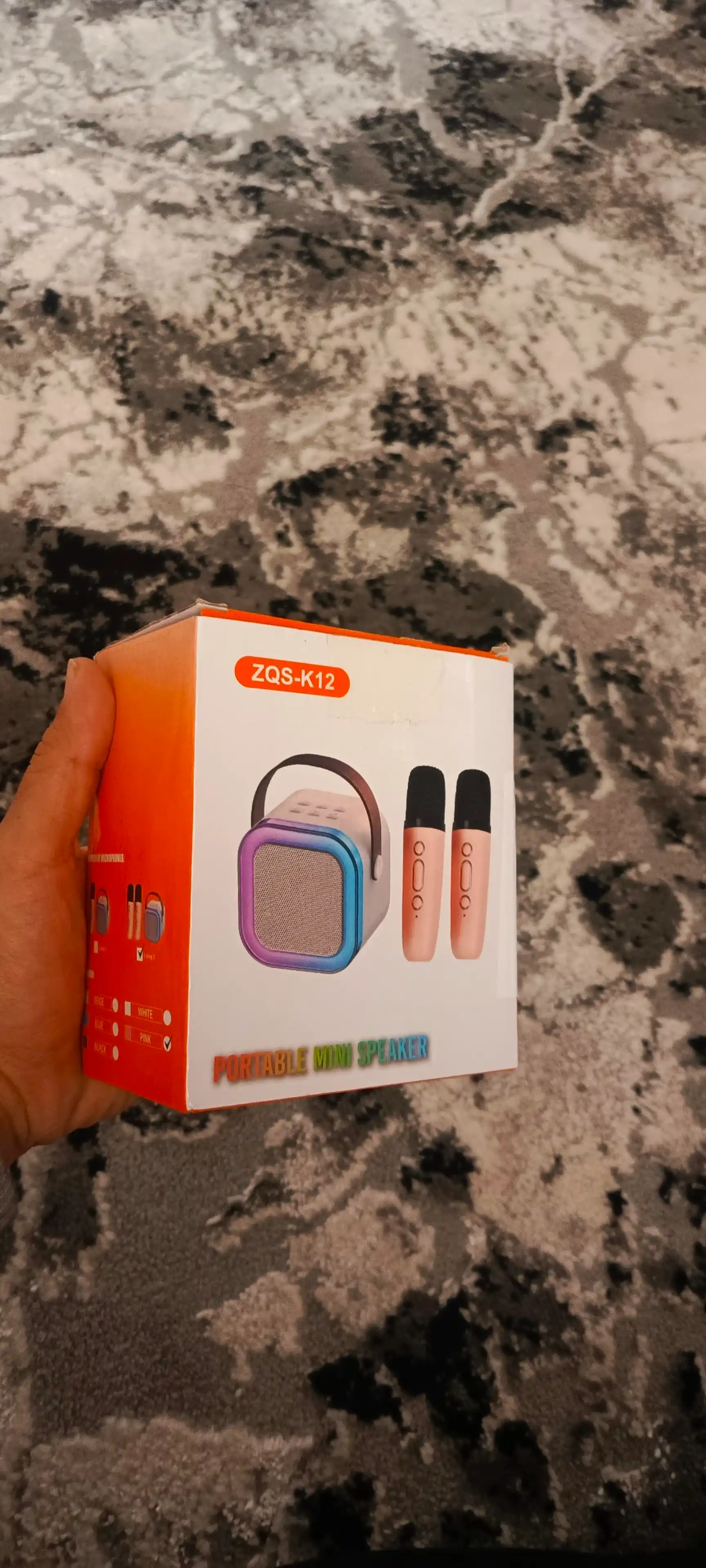 FIDGO Bluetooth karaoke kolonkasi, 2 ta mikrofon va RGB yoritish
