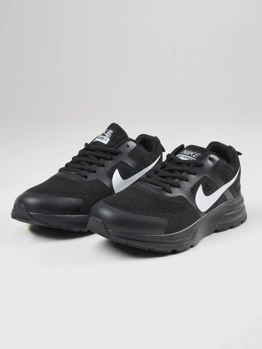Nike erkaklar krossovkalari - yengil va nafas oladigan yozgi sport poyabzali