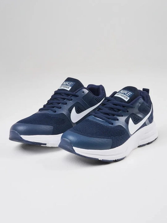 Nike erkaklar krossovkalari - yengil va nafas oladigan yozgi sport poyabzali