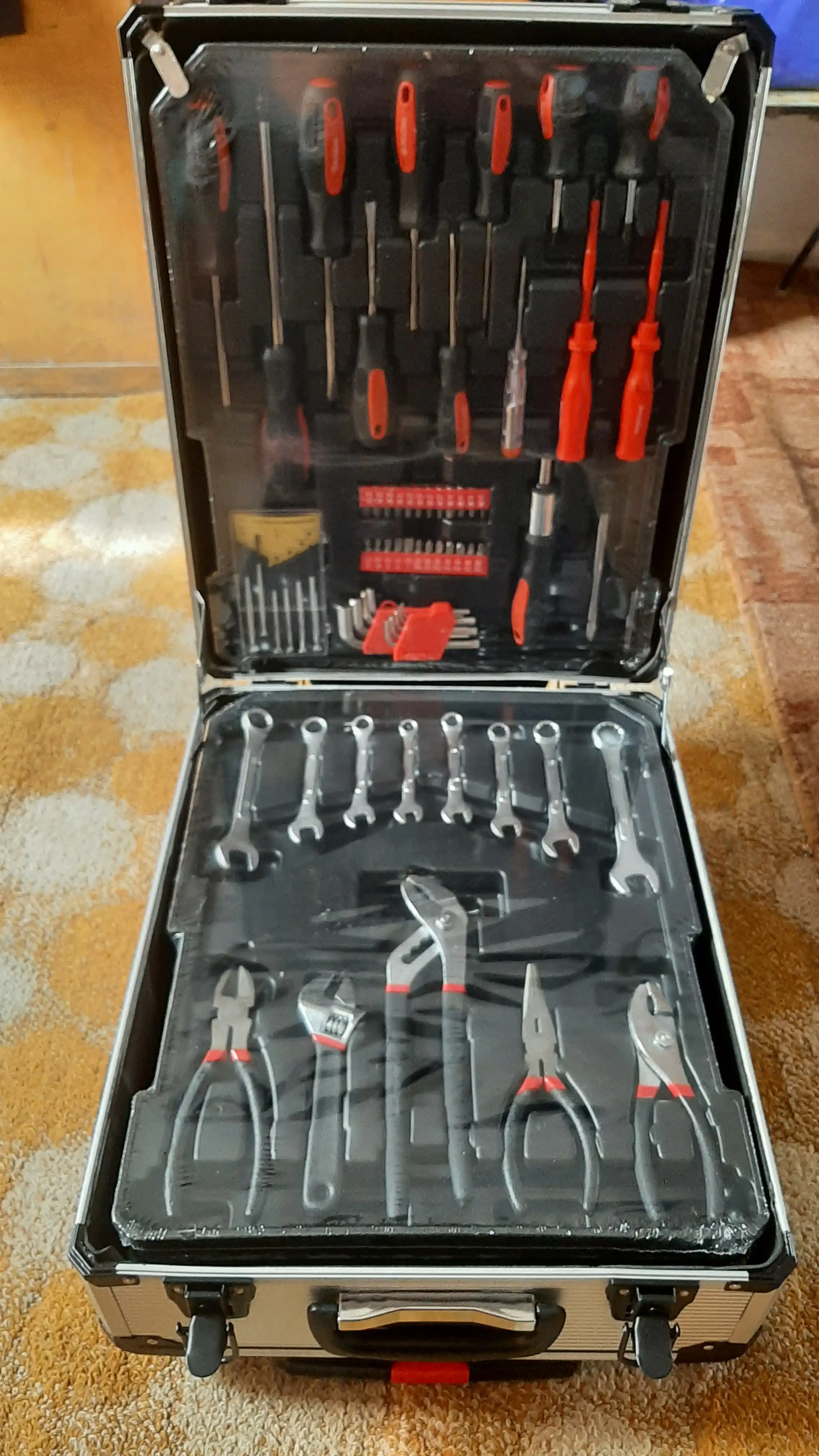 Набор инструментов с кейсом Muller Craft, 399 предметов