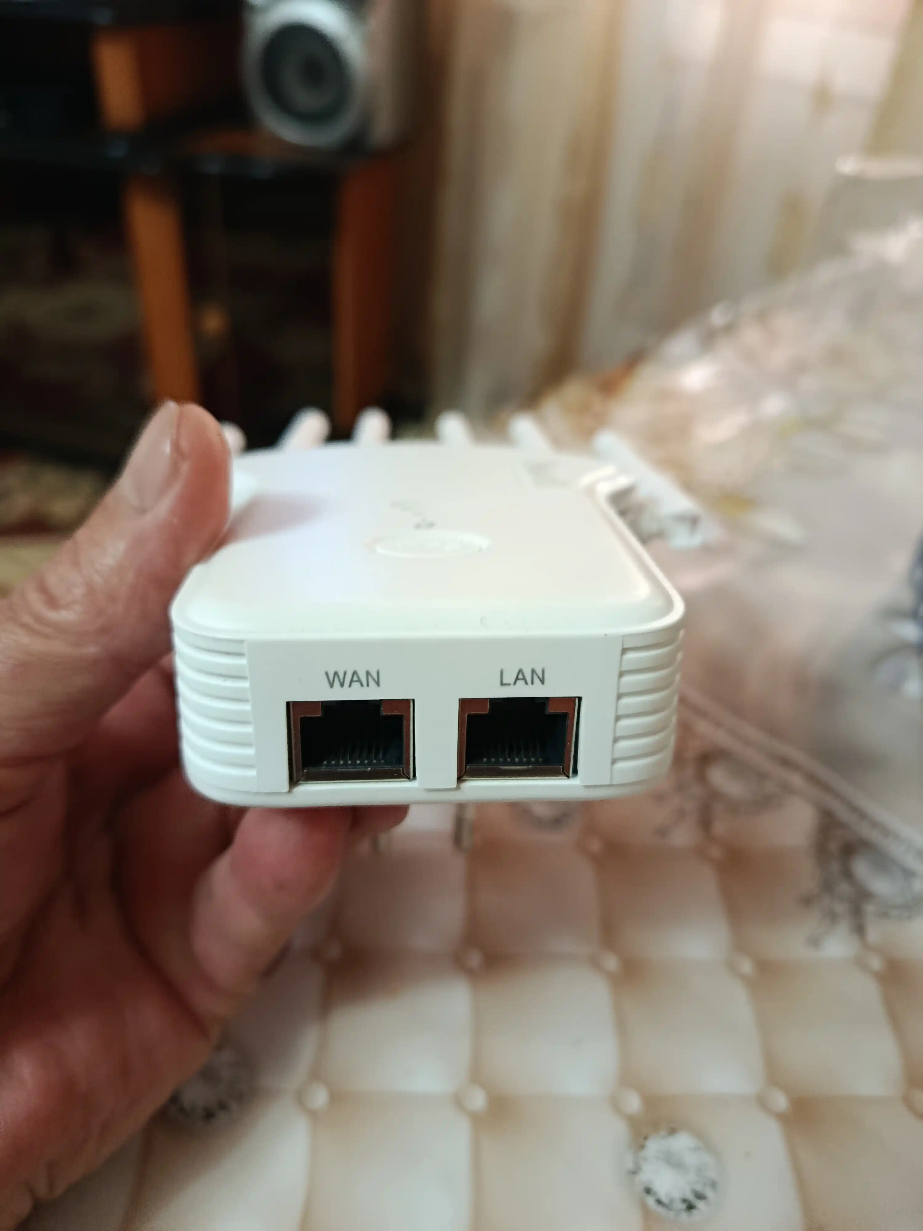 Wi-Fi ripiter Ikki diapazonli kuchaytiruvchi 5G, 2.4 GHz