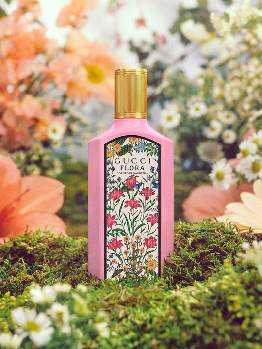 Flora Gorgeous Gardenia Gucci — Ayollar atiri, mini format / probnik (3 - 30 ml)