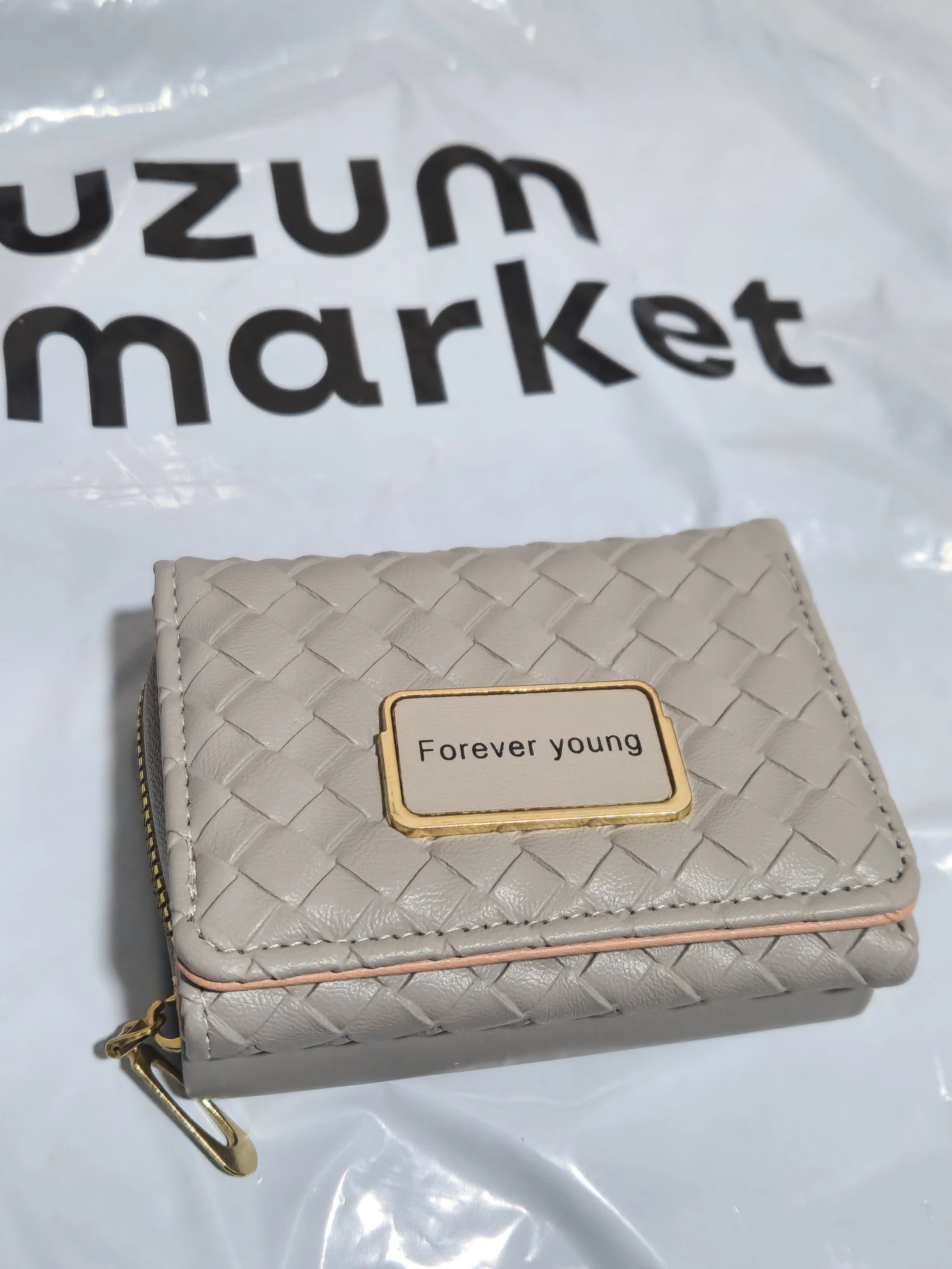 Ayollar uchun eko charm hamyon, 3 buklama, pul bo‘limi, 5+ karta