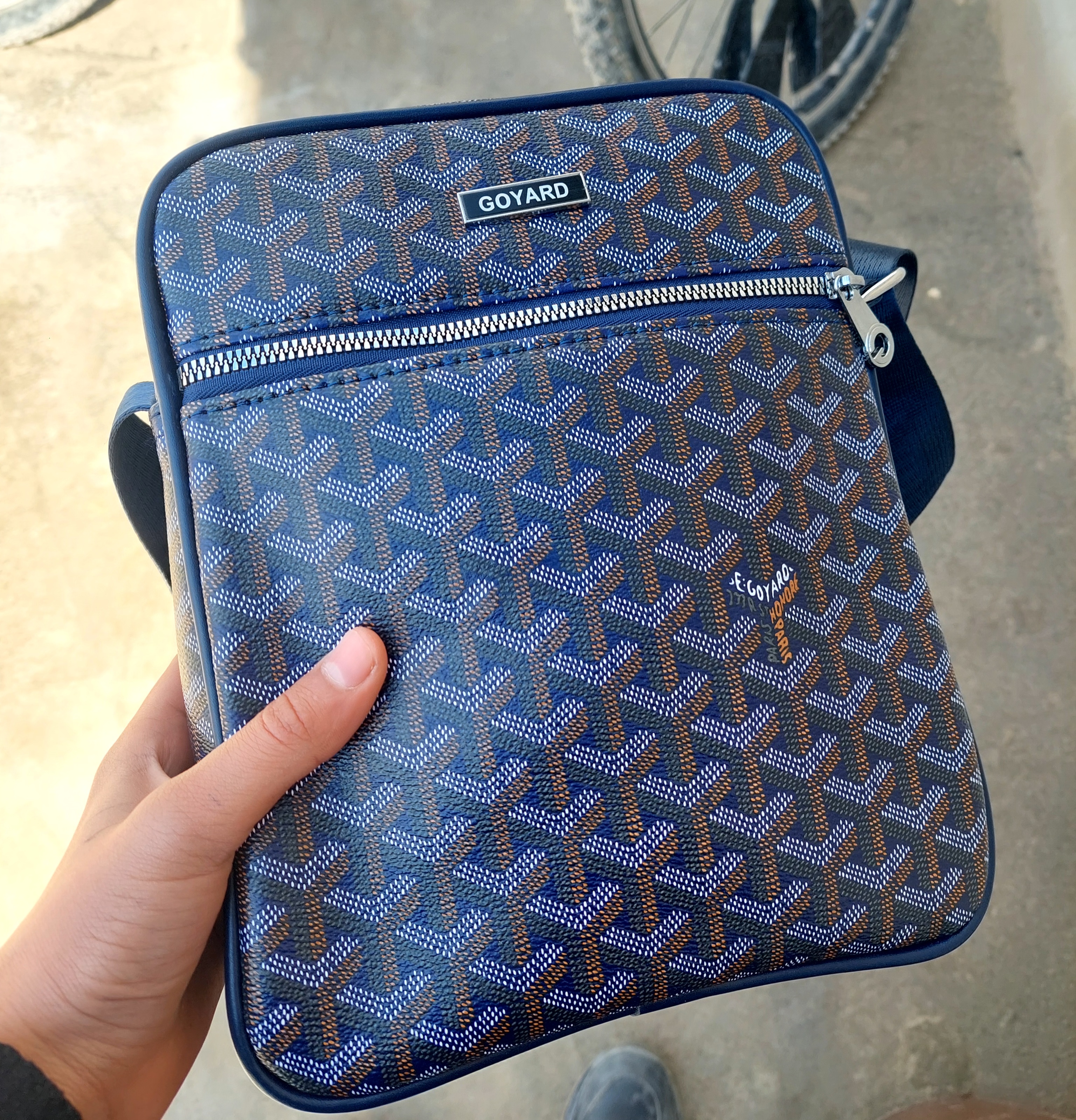 Мужская сумка через плечо (кросс-боди) в премиальном стиле Goyard