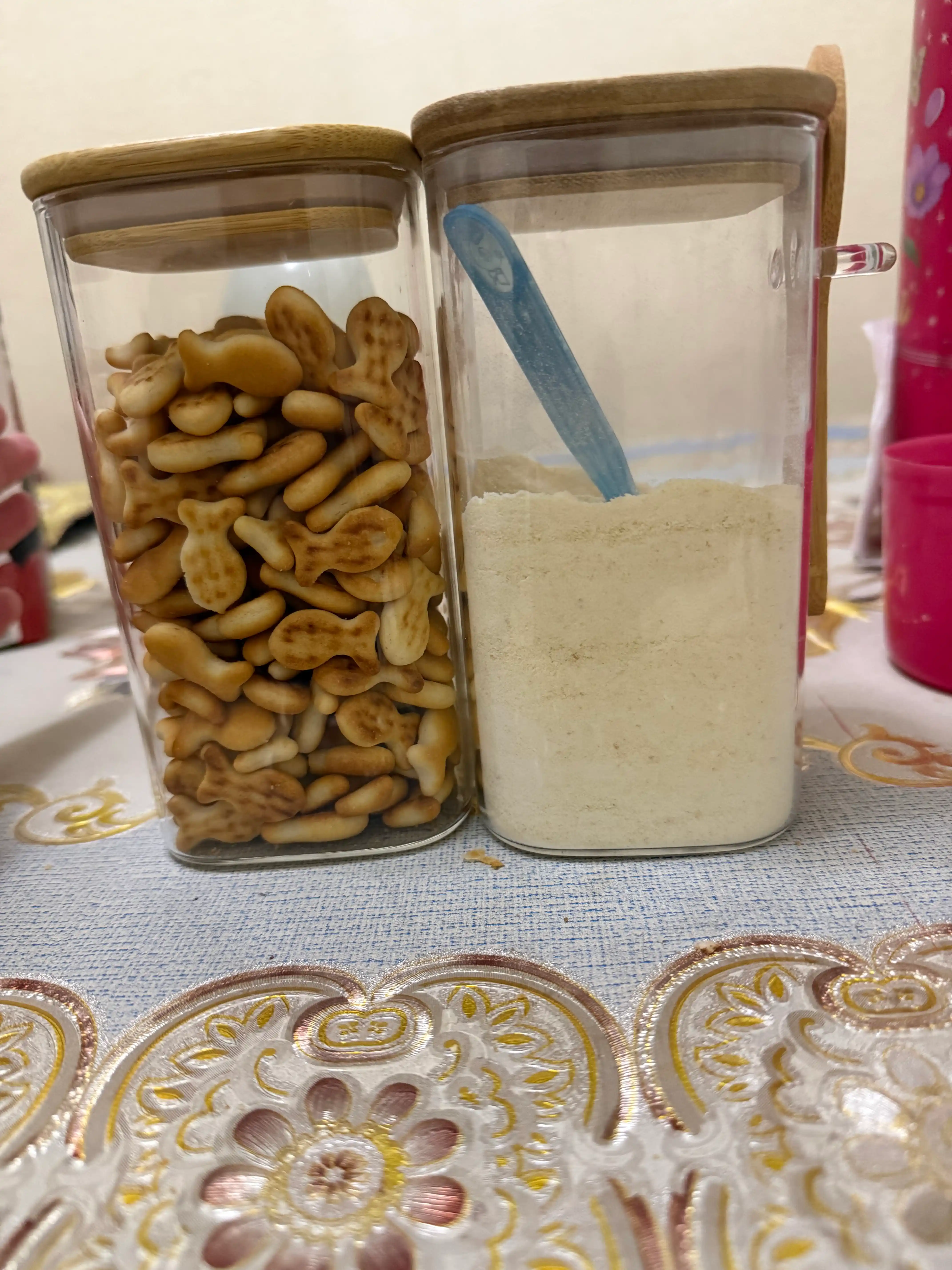 Shisha idish, quruq mahsulotlar uchun, germetik, 600–1200 ml, qoshiq bilan to‘plamda