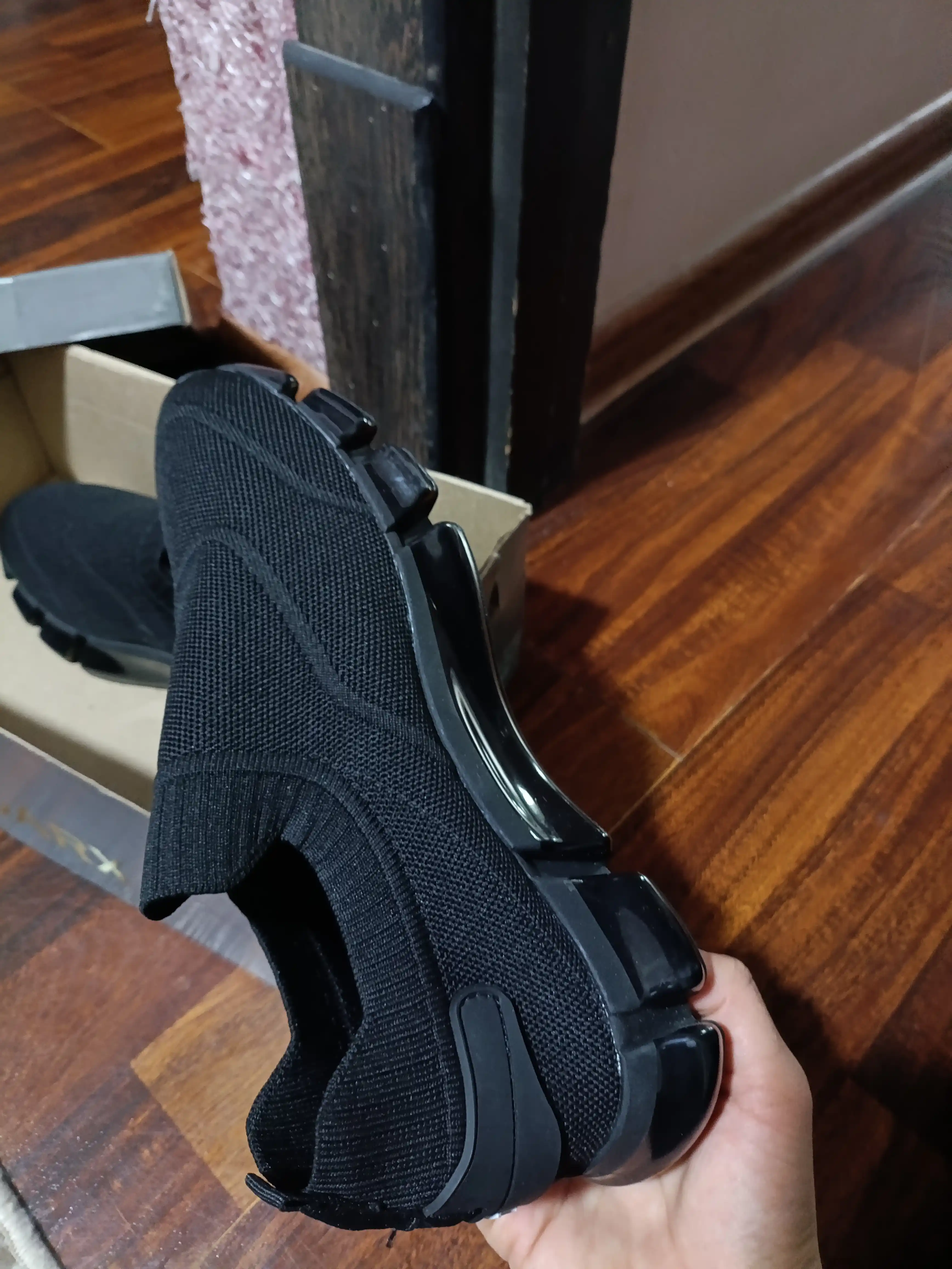 Tod's erkaklar sliponlari- sliponlar, o'z o'lchamiga mos keladi