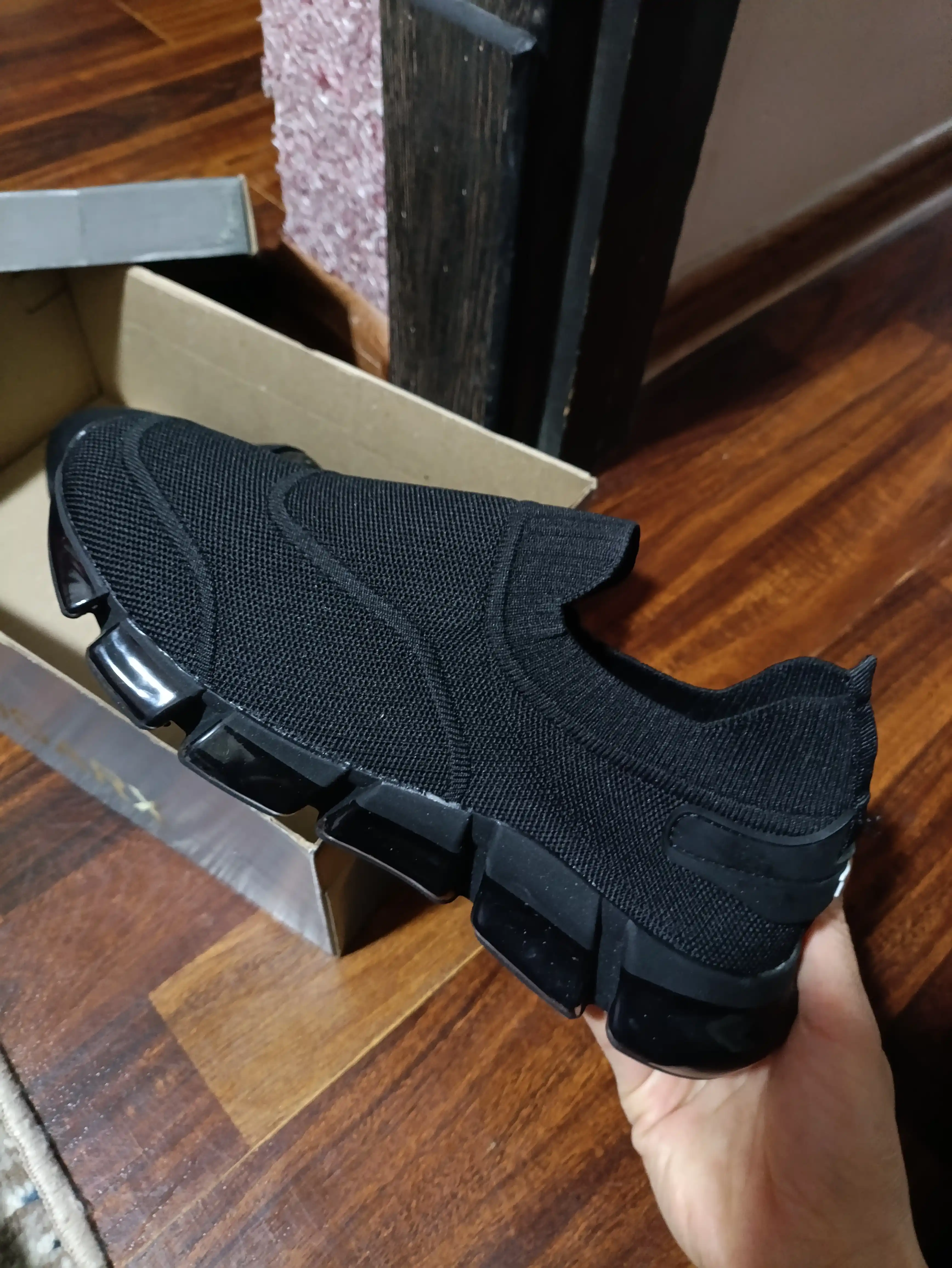 Tod's erkaklar sliponlari- sliponlar, o'z o'lchamiga mos keladi