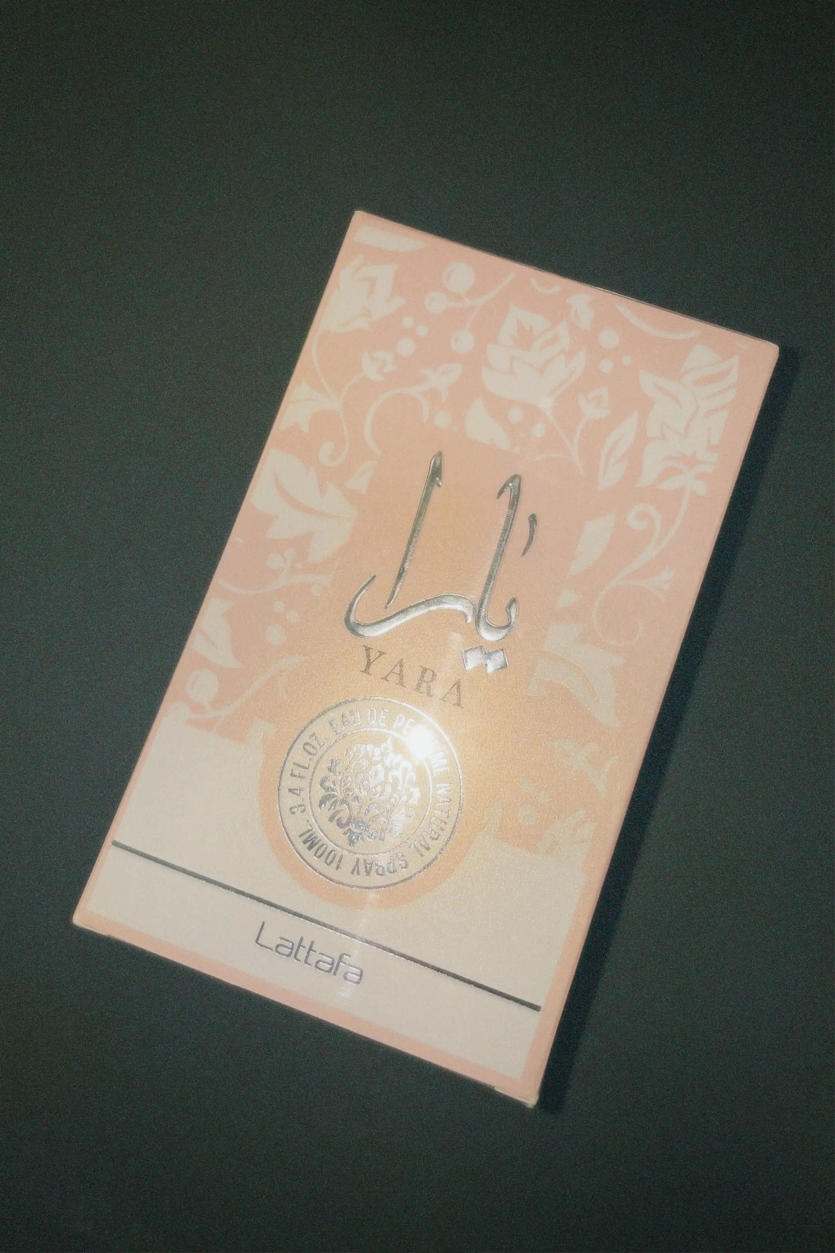 Ayollar uchun Lattafa YARA parfyumerlangan suvi, 100 ml