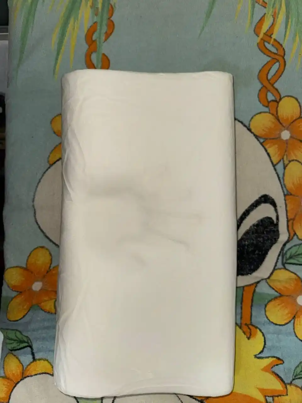 Bolalar ortopedik uyqu yostigi, Memory Foam xotira effektiga ega toldiruvchi