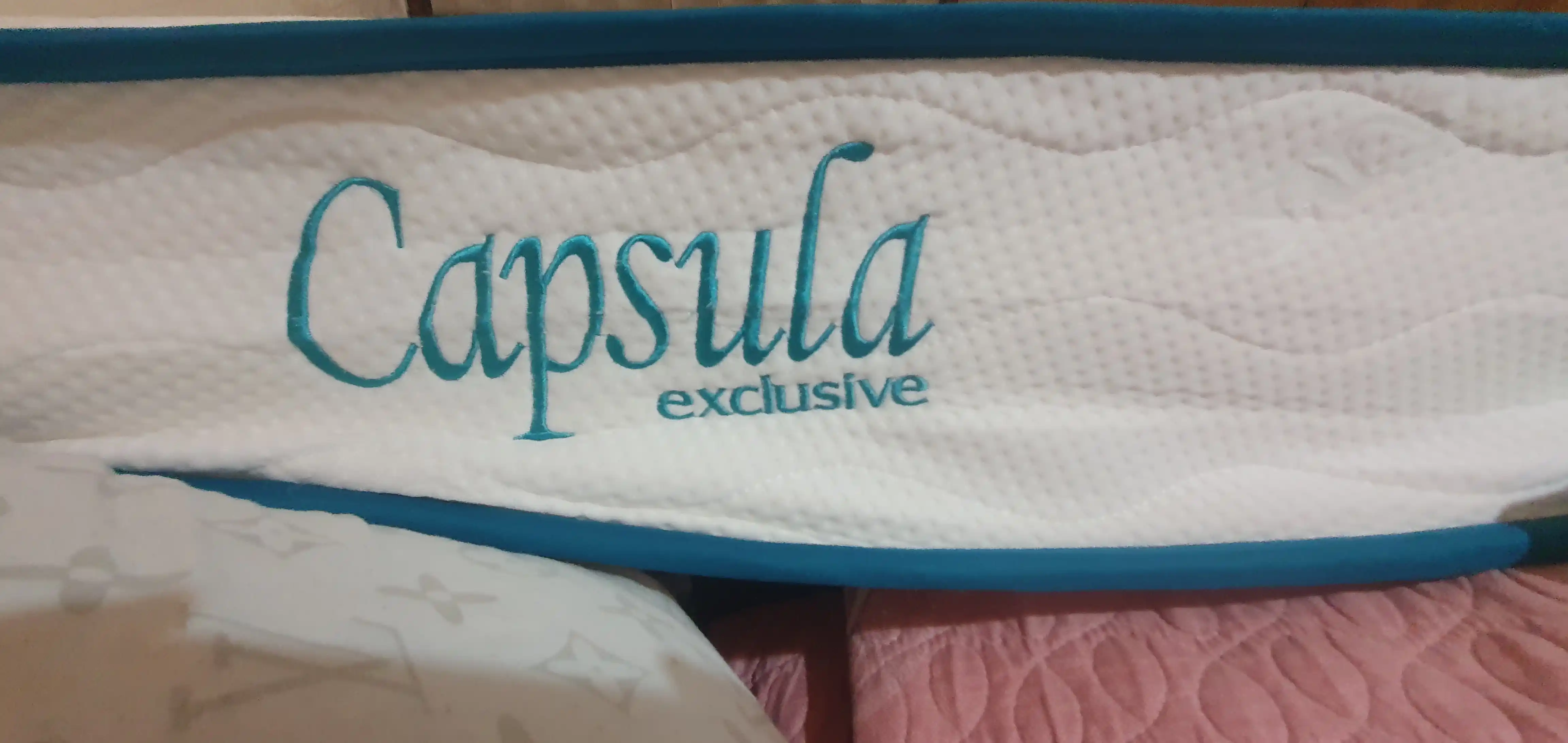 Matras Capsula anatomik, balandligi 22 sm, mustaqil prujinali, Luxmatras