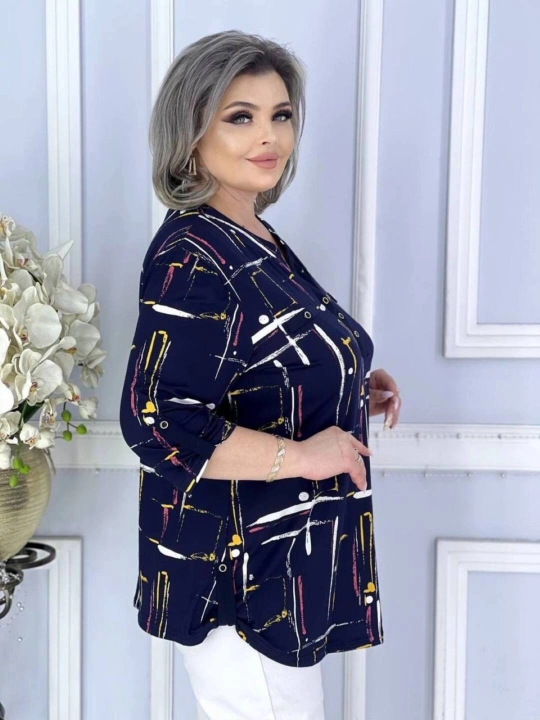 Katta o‘lchamli tunika bluzkasi, 50-60