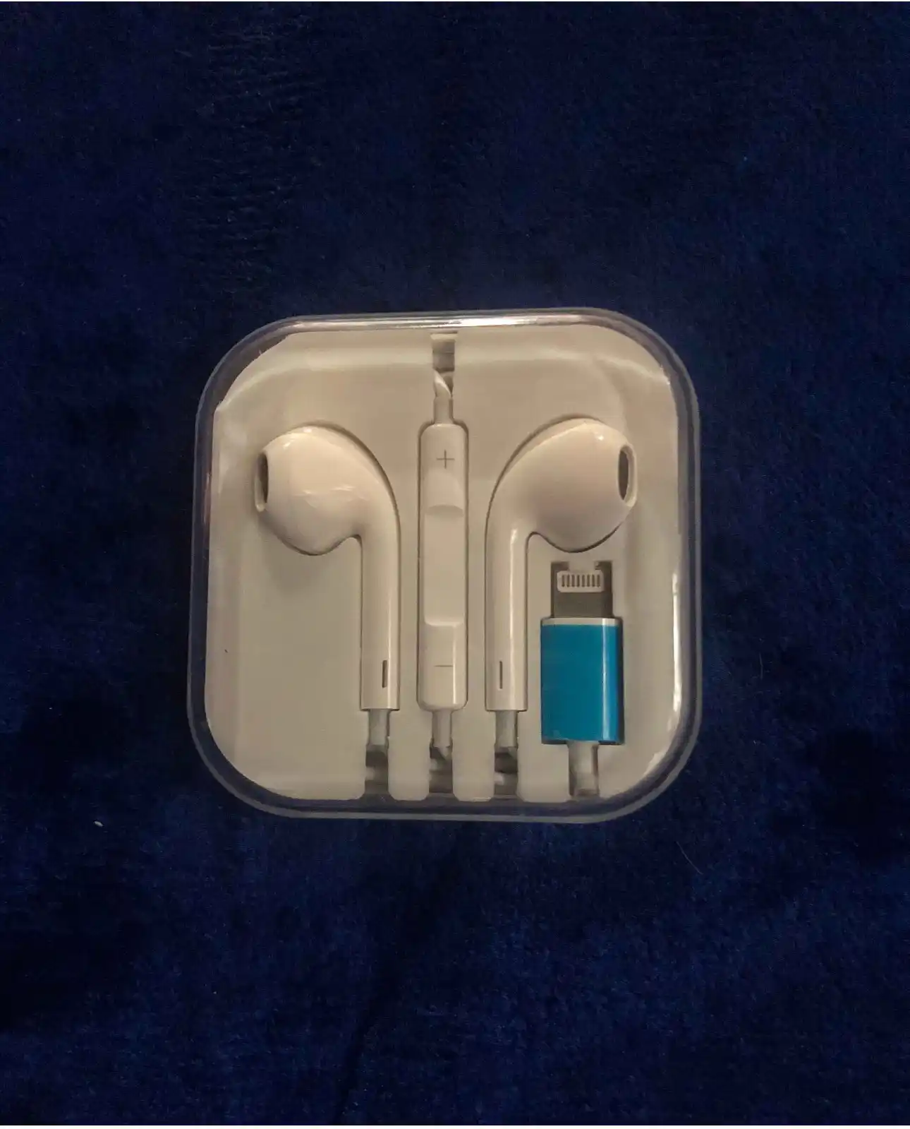 Simli quloqchinlar iPhone uchun Lightning kabeli, Bluetooth bilan