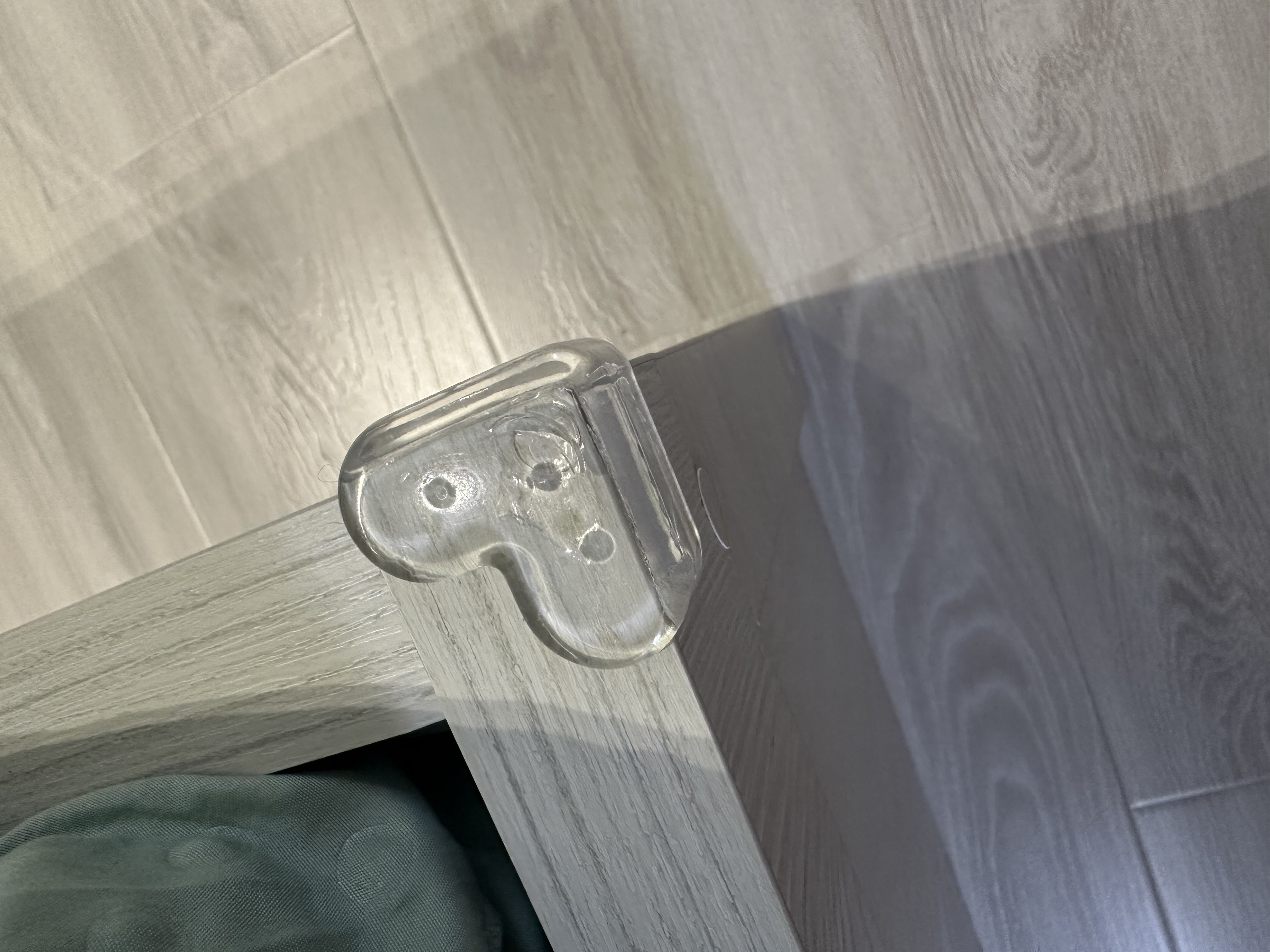 Burchaklarni himoyalovchi qoplamalar, silikon, stol burchagini himoyalovchi, 4 dona