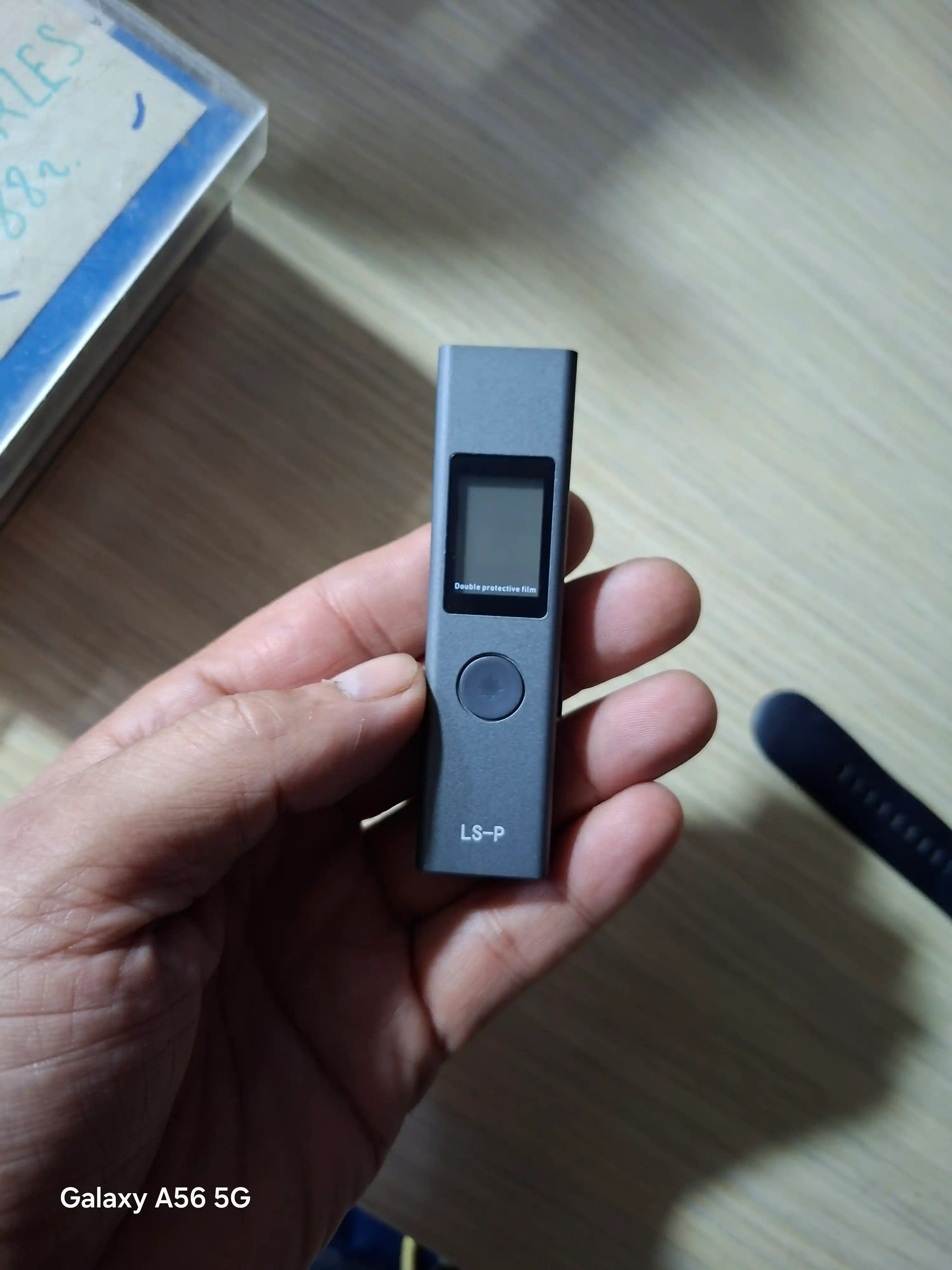 Xiaomi AtuMan Duka ta'mirlash va qurish uchun lazerli lenta o'lchovi