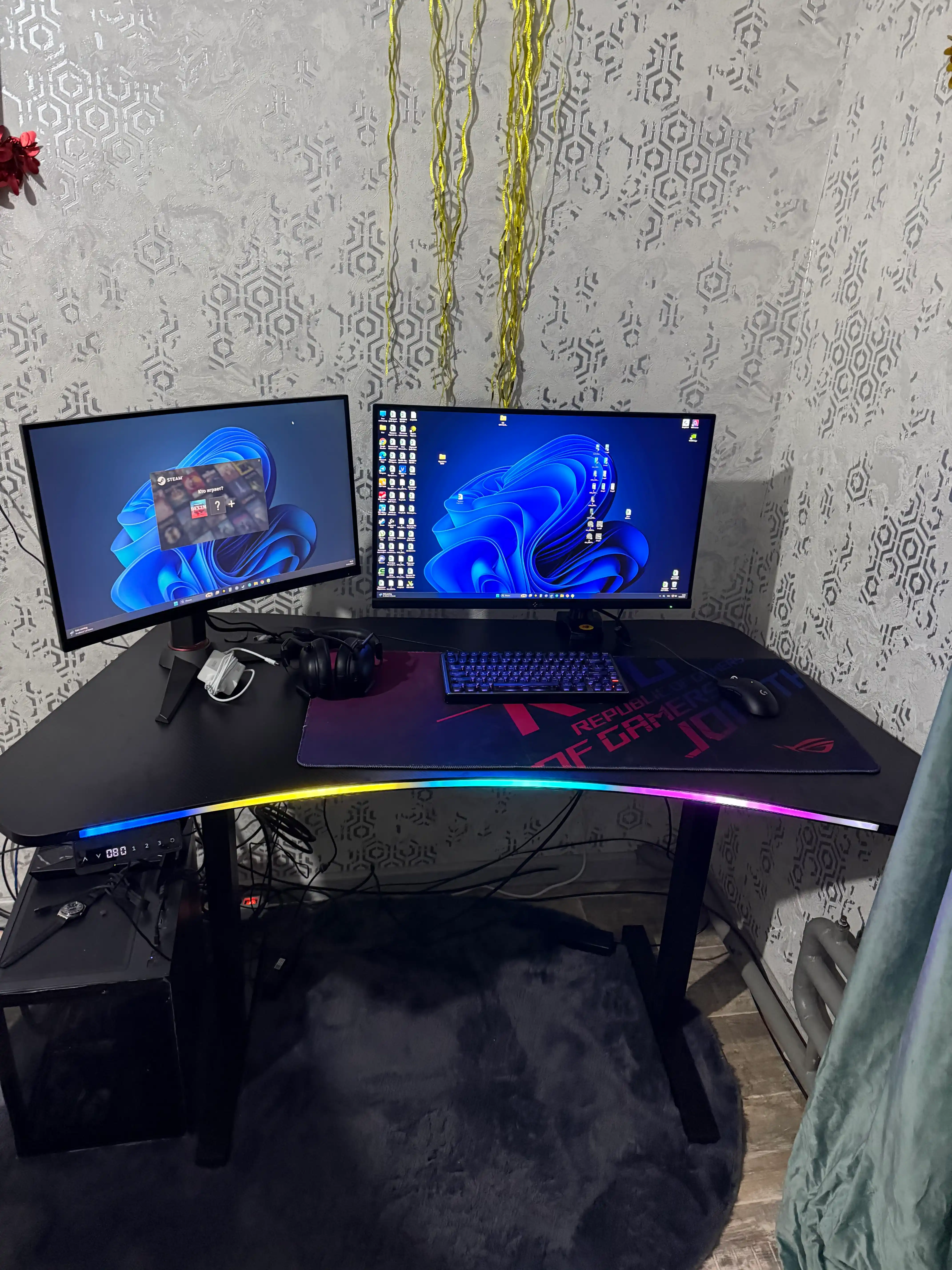 144×74 sm o‘lchamdagi elektr boshqariladigan kompyuter stoli, RGB yoritgichli, Level2 karbon stol