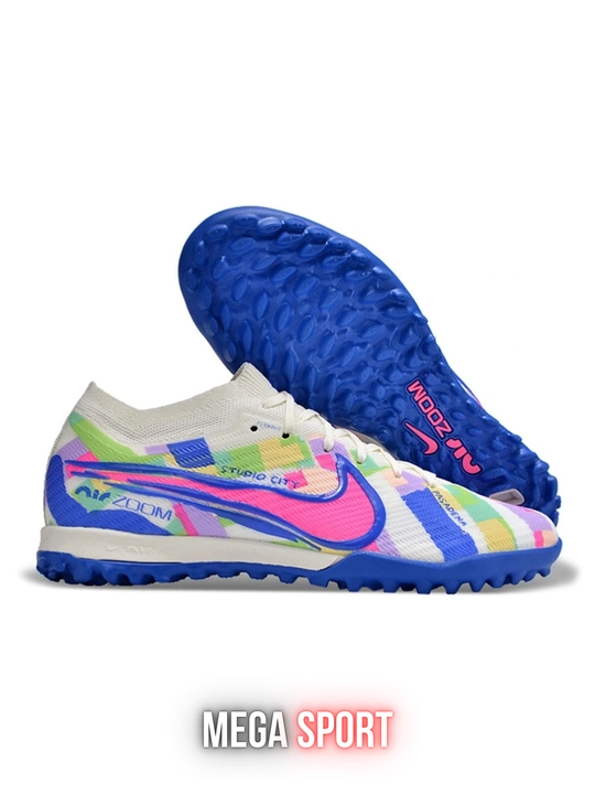 Futbol sarakanoshka Air Zoom TF, sun’iy maydon uchun futbol oyoq kiyimi