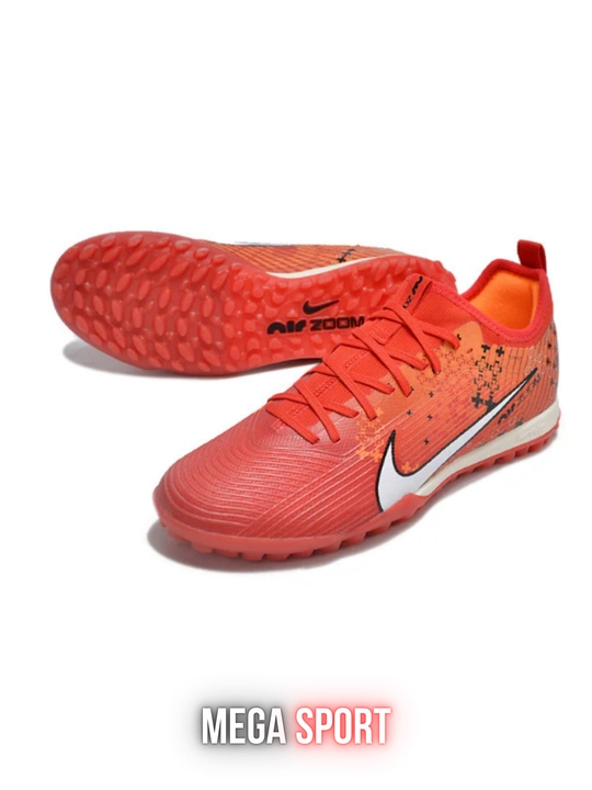 Futbol sarakanoshka Air Zoom TF, sun’iy maydon uchun futbol oyoq kiyimi