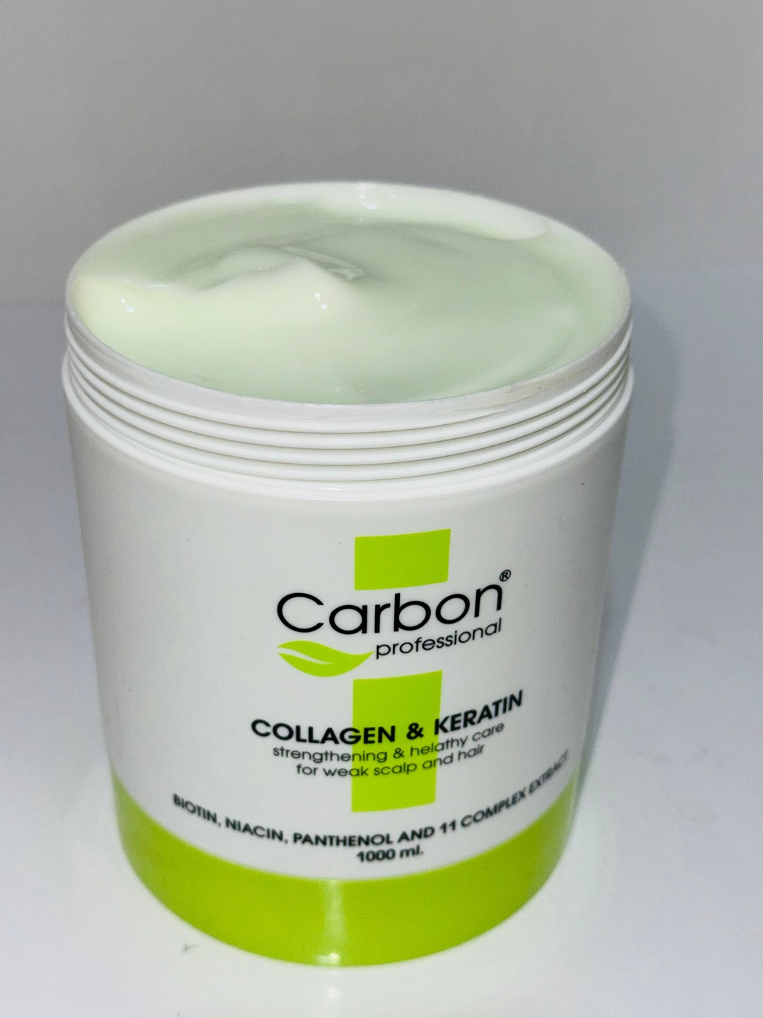 OMEGA Carbon Professional Бальзам для волос Collagen & Keratin Питает  и придаёт гладкость
