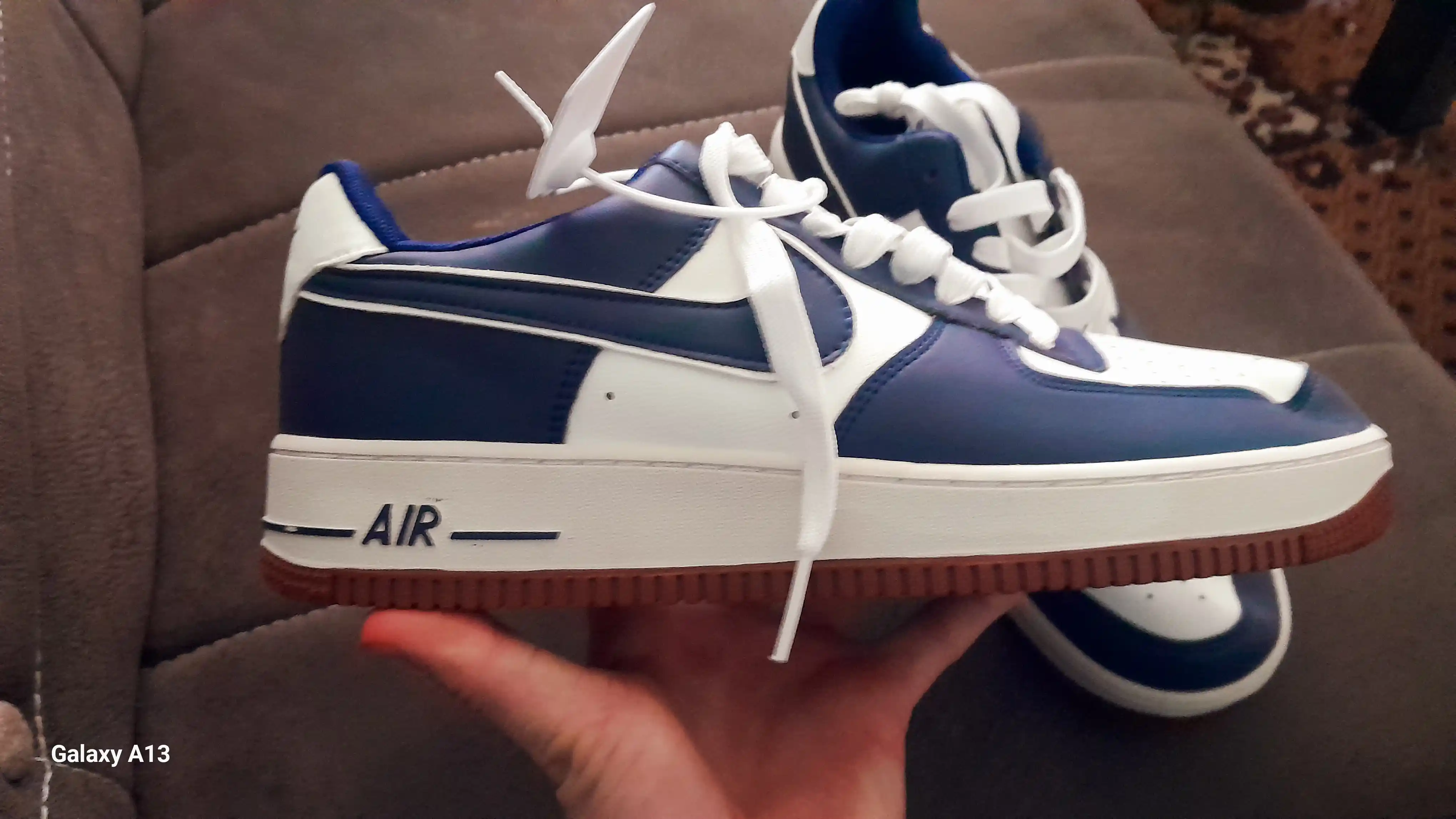 Erkaklar, ayollar va o‘smirlar uchun sport krossovkalari Nike Air Force 1, o'lchami 36-44