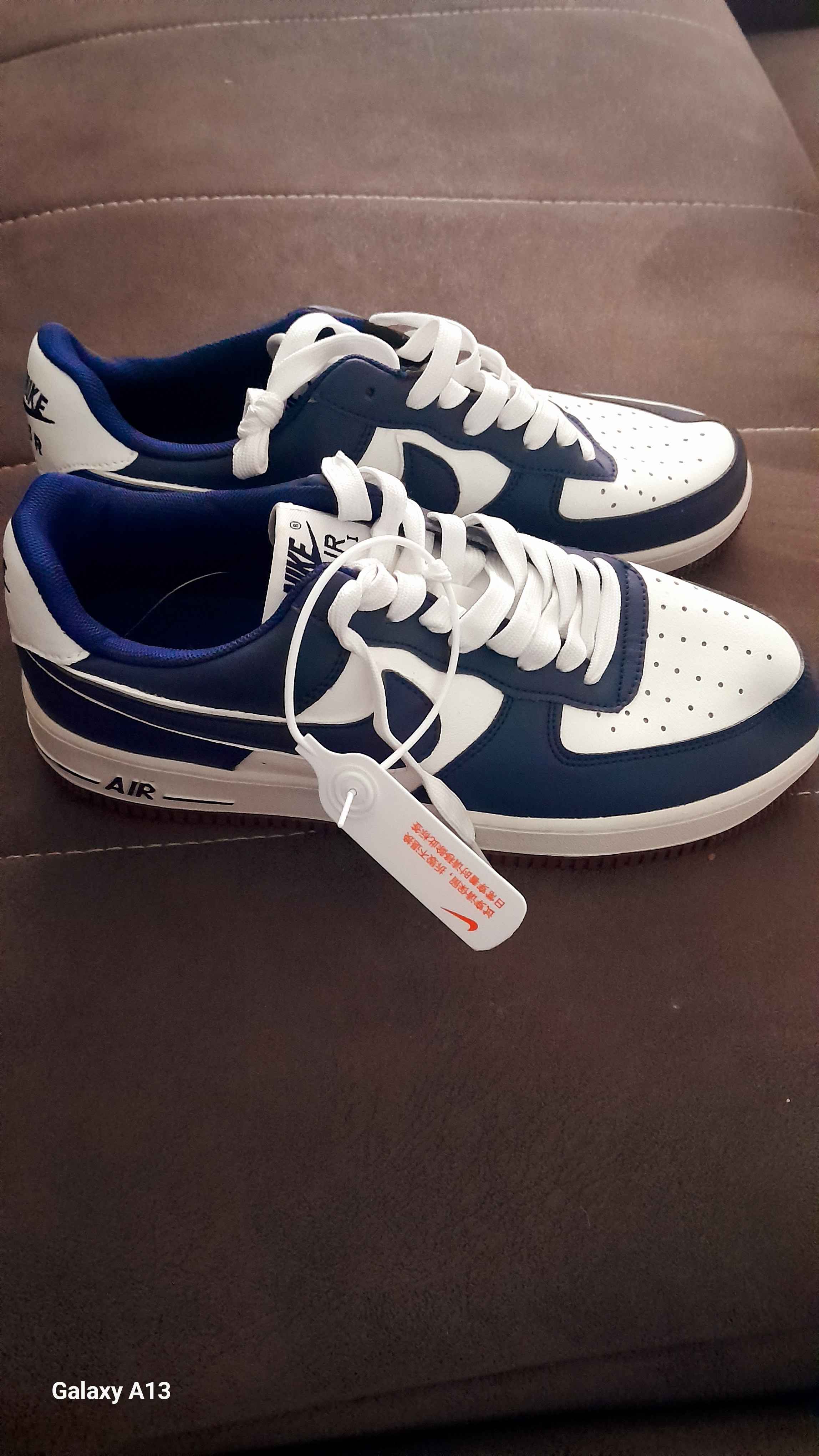 Erkaklar, ayollar va o‘smirlar uchun sport krossovkalari Nike Air Force 1, o'lchami 36-44