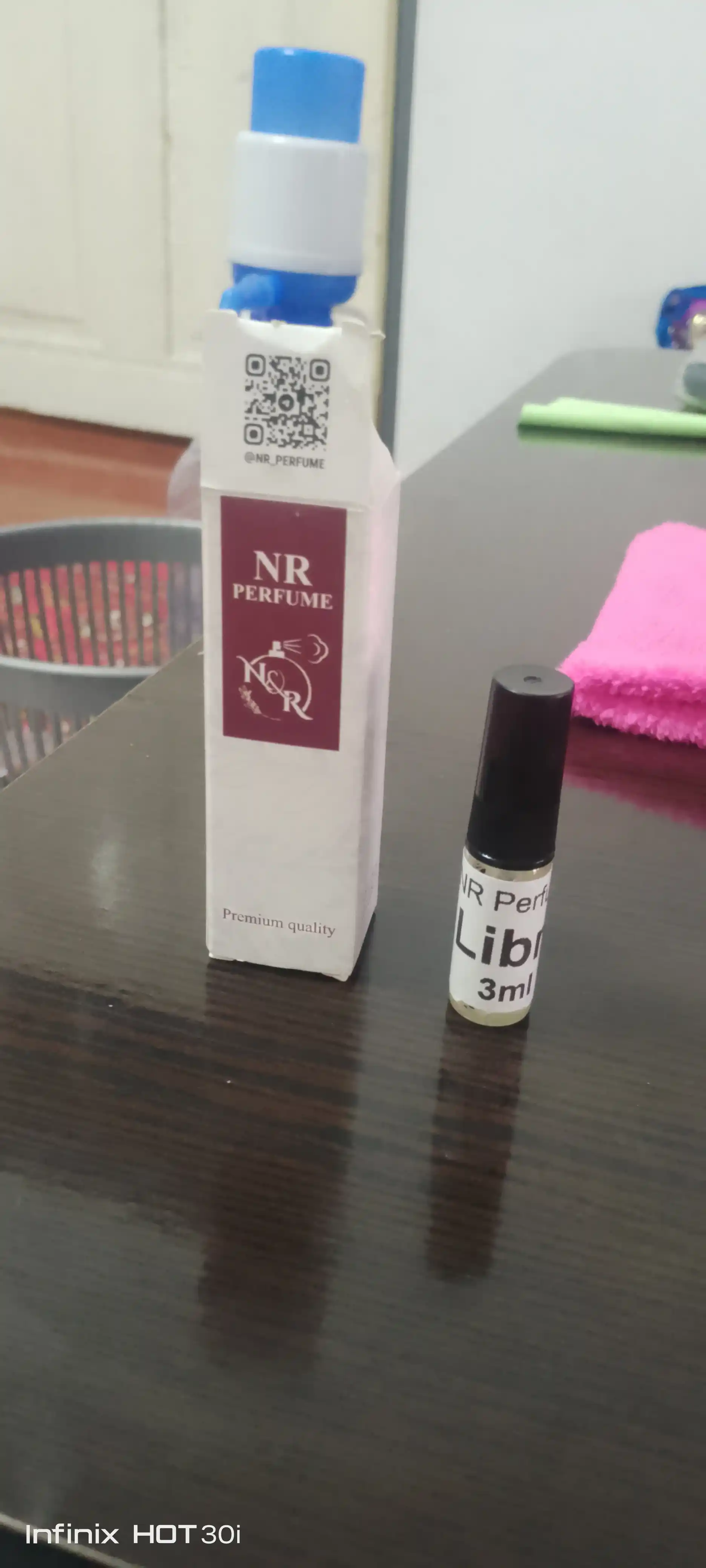 Atirlar ayollar, Libre Yves Saint Laurent ayollar uchun atir, Fransiya