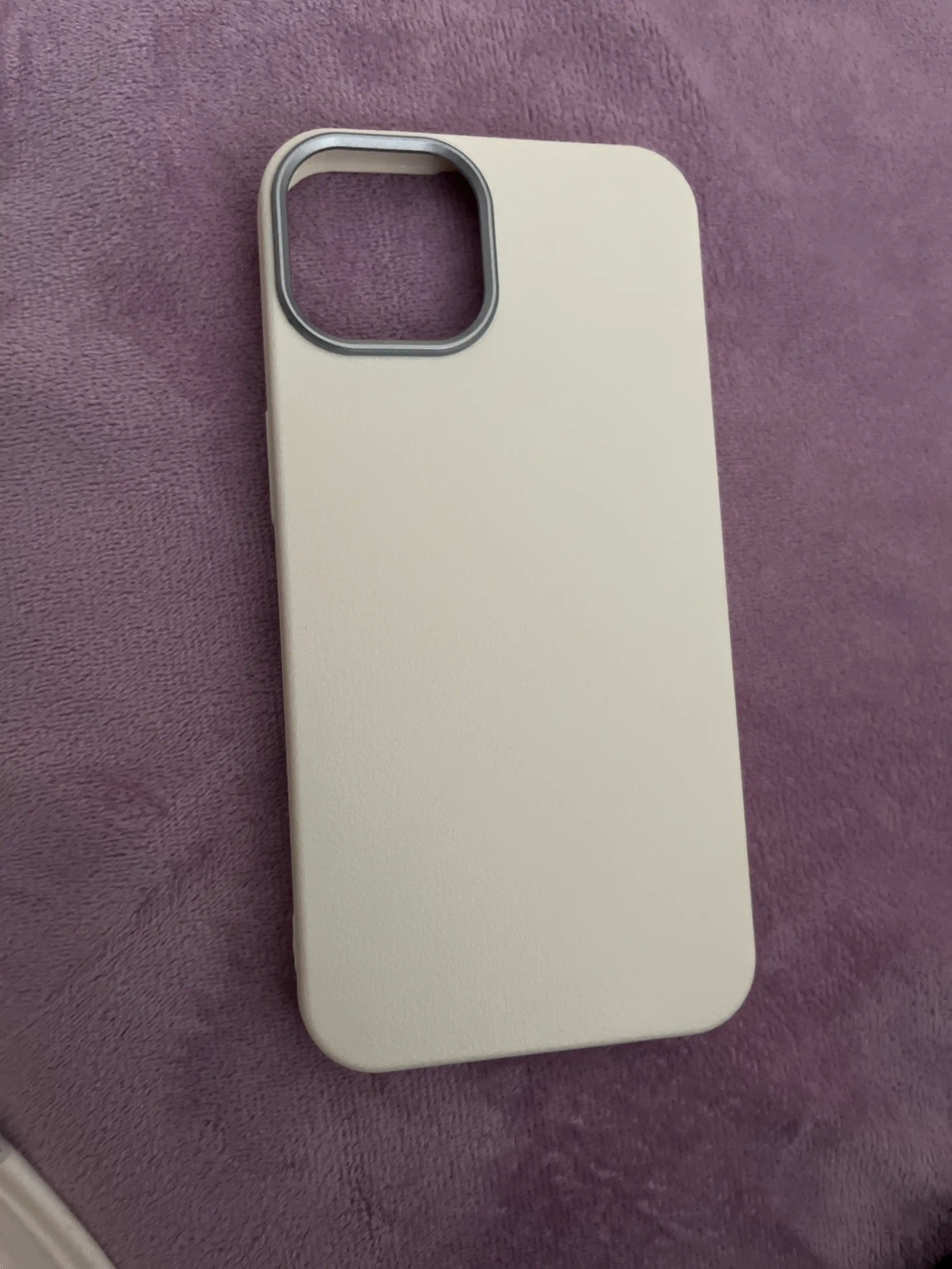 G‘ilof iPhone 11, 12, 13, 14, 15, 16, 17 pro, max, plus, silikon, charm, chexol