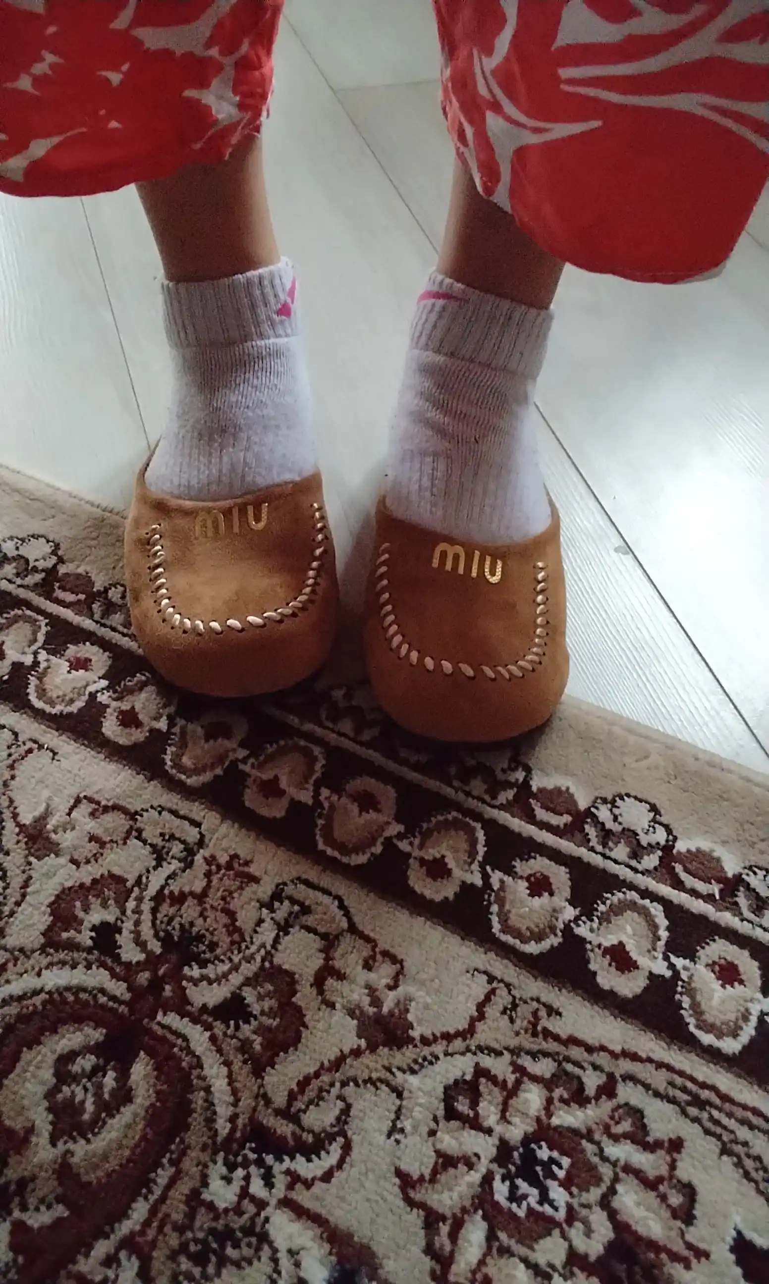 Ayollar oyoq kiyimlari, tapichka ayollar uchun, 36-40 o'lchamli