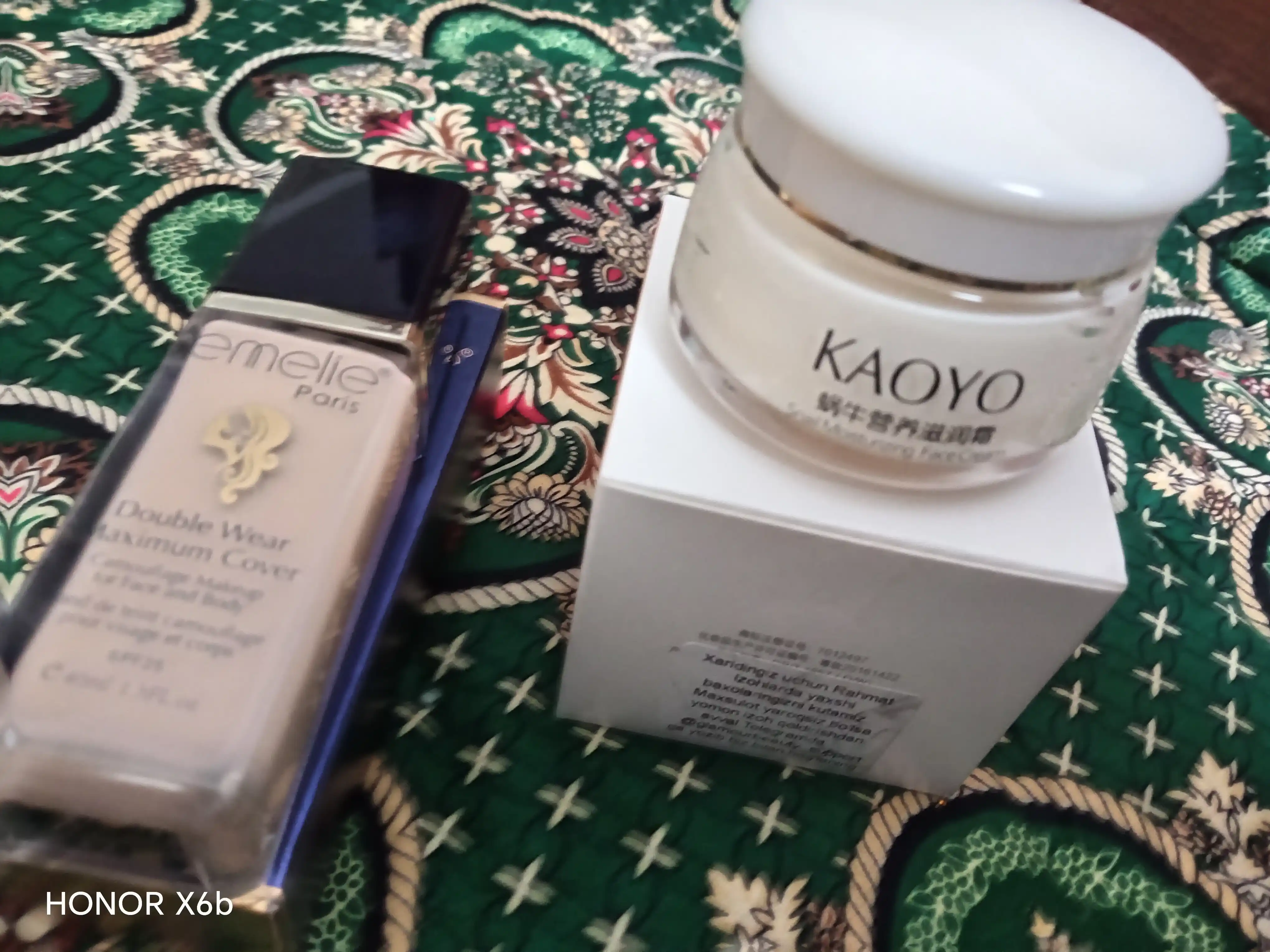 Тональный крем для лица Emelie SPF 25, увлажняющий, матовый тон, 40 мл, 1,3, E-103