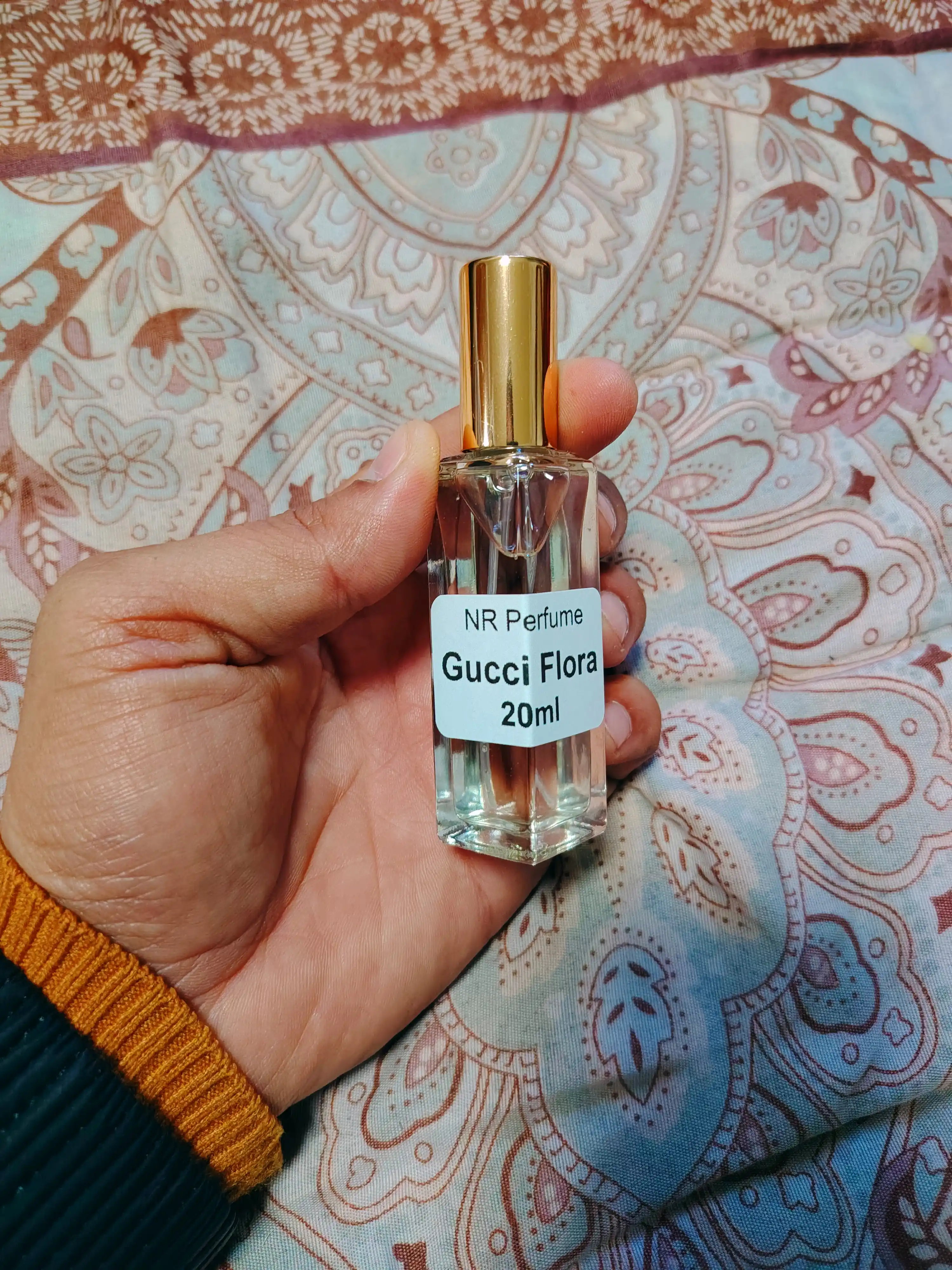 Atirlar ayollar, Gucci Flora Gorgeous Gardenia ayollar uchun atir, Fransiya