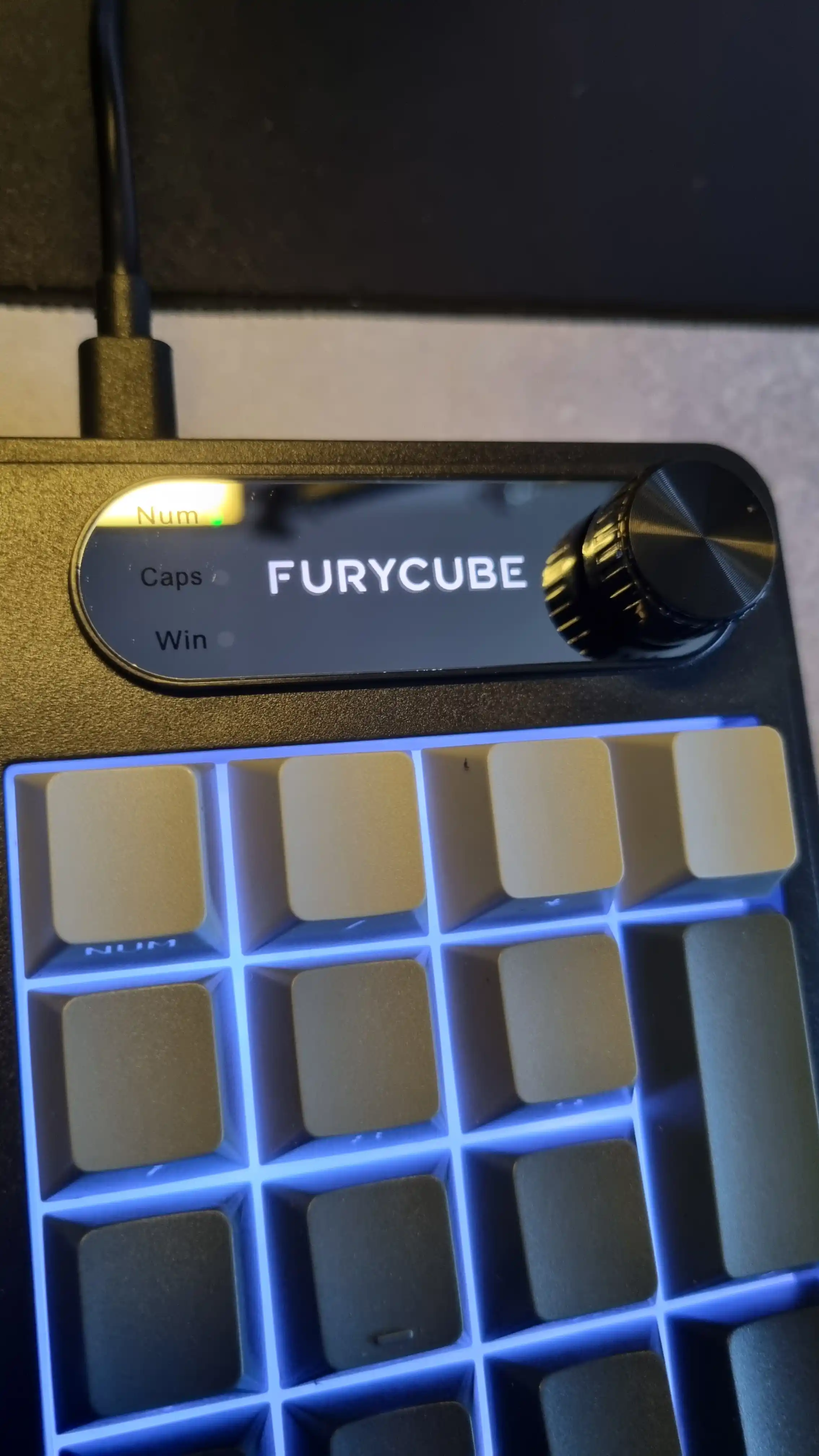 FURYCUBE IP98 suv o‘tkazmaydigan membranali klaviatura
