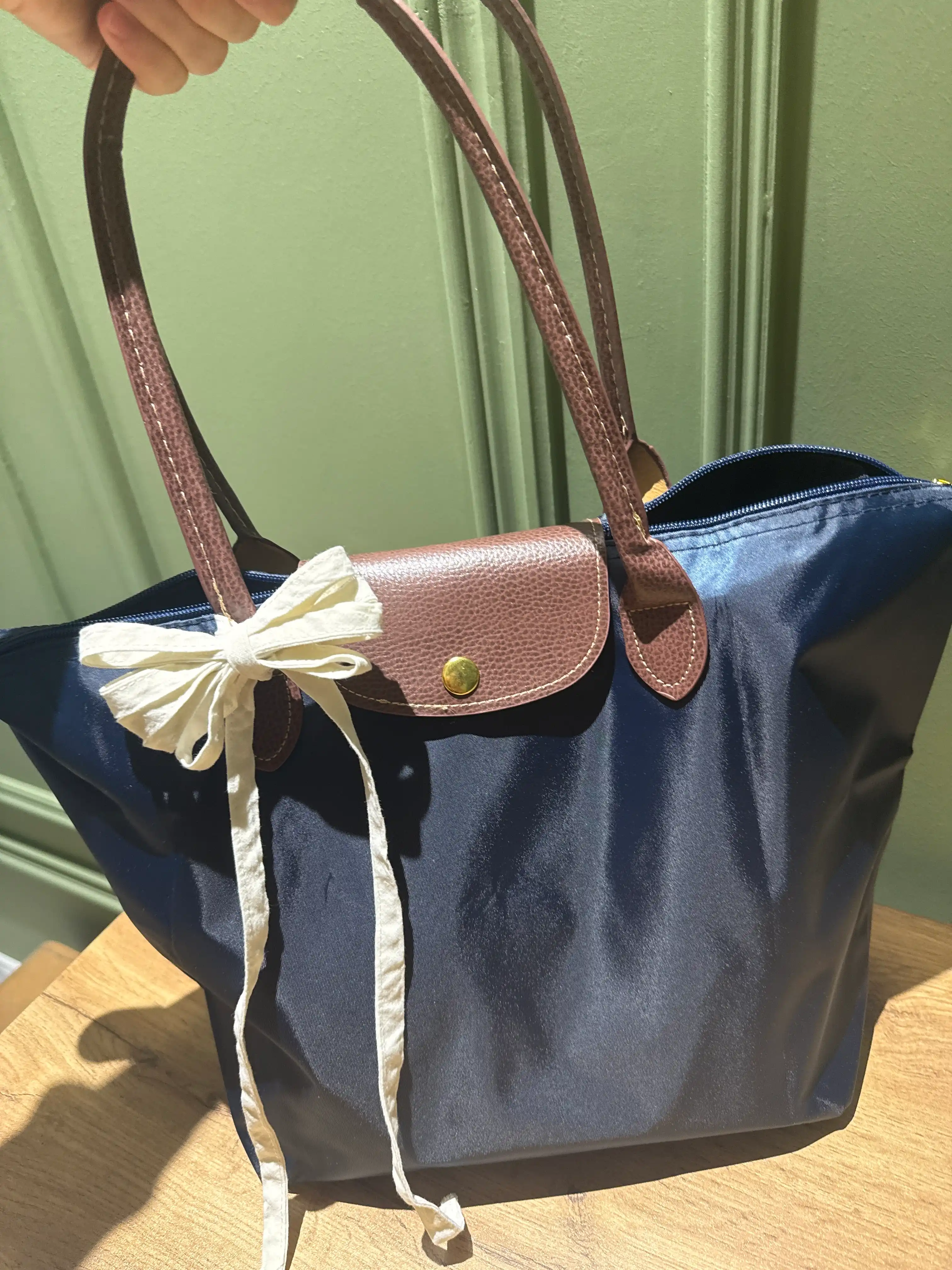 Maktab sumkasi, katta, ayollar uchun, Longchamp uslubida, o‘lchami M, tovut, shopper, A4 formatda