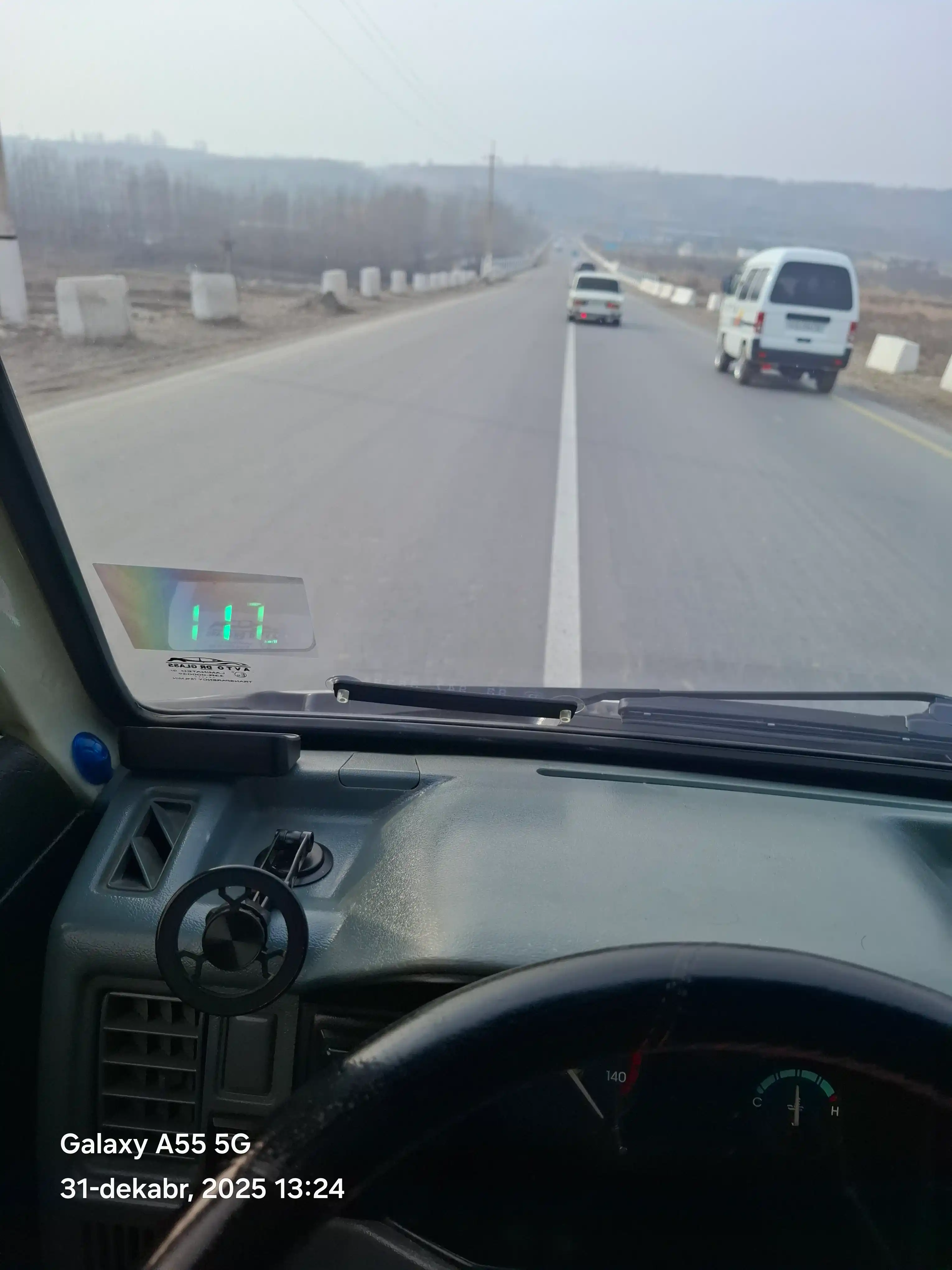 Spidometr, old oynaga tezlik proyektori, universal proyeksion displey