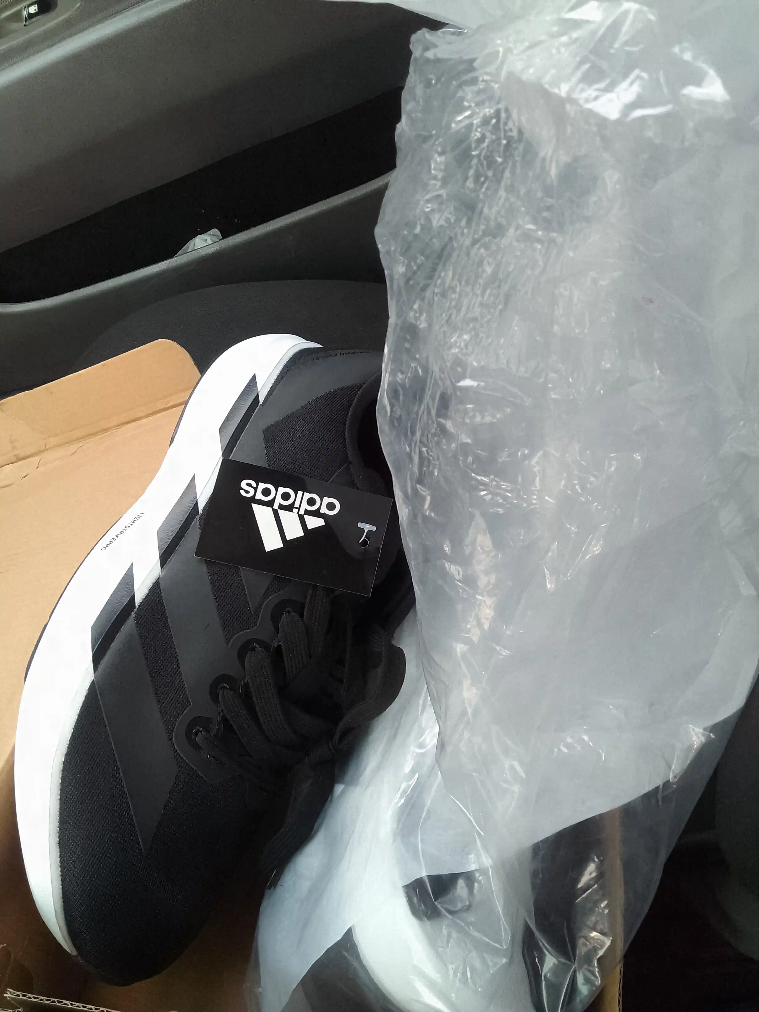 ADIDAS ADIZERO LIGHTSTRIKEPRO кроссовки