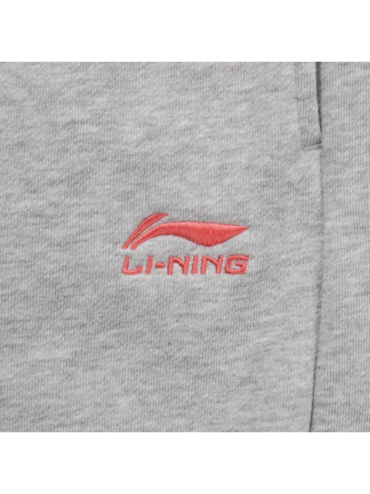 AT DRY va AT STATIC texnologiyalari bilan jihozlangan Li-Ning YKLW010 shimlari