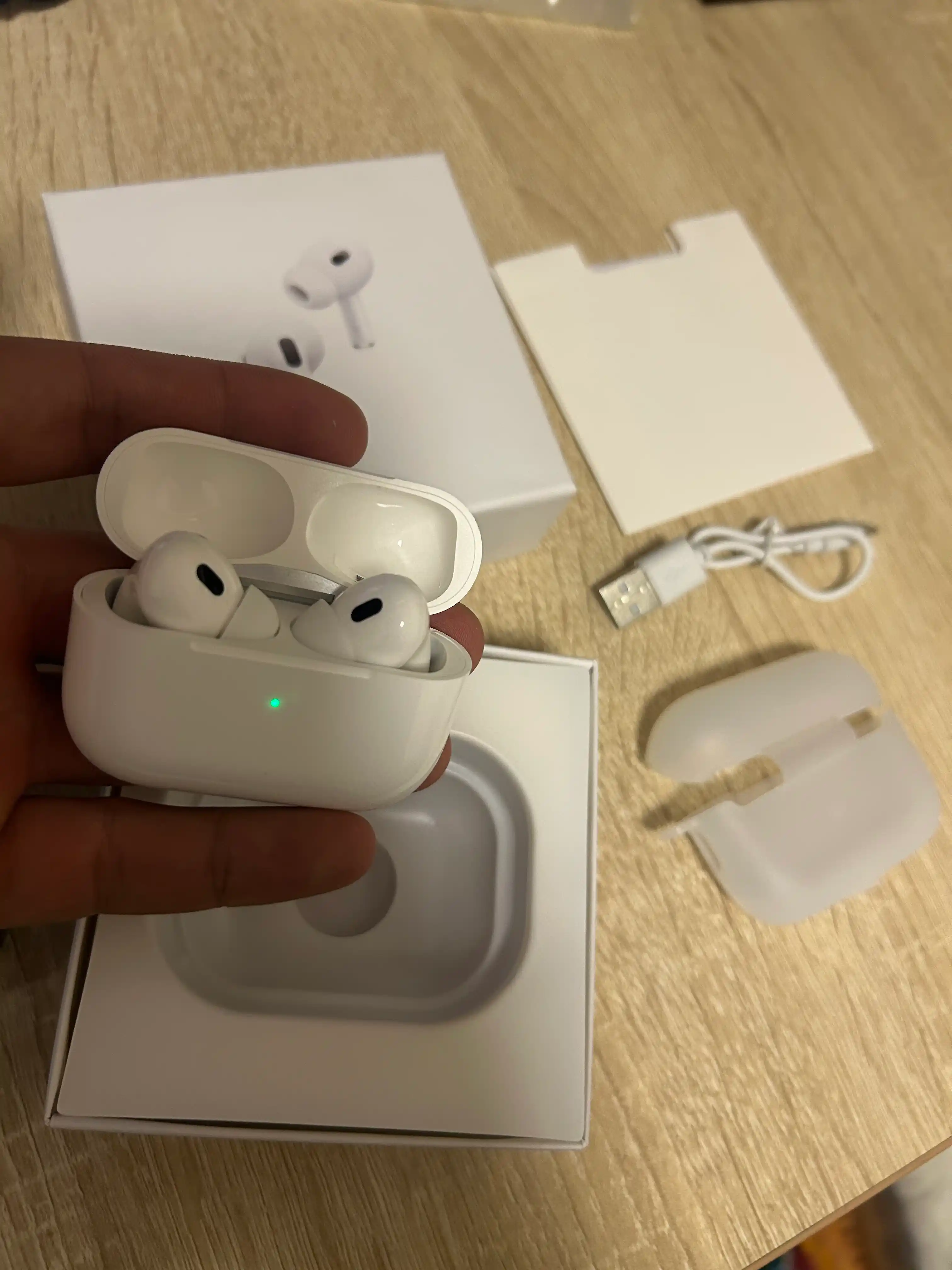 Premiuм pods pro 3 bonusiga chehol, uzulmas ipi, zaryadnigi, ios va android uchun mikrofon