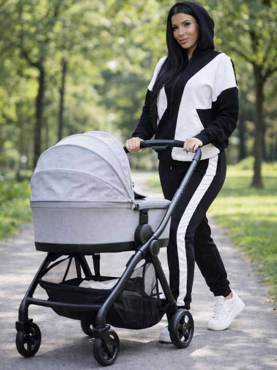 Ayollar sport kostyumi, ayollar ikki qisimli