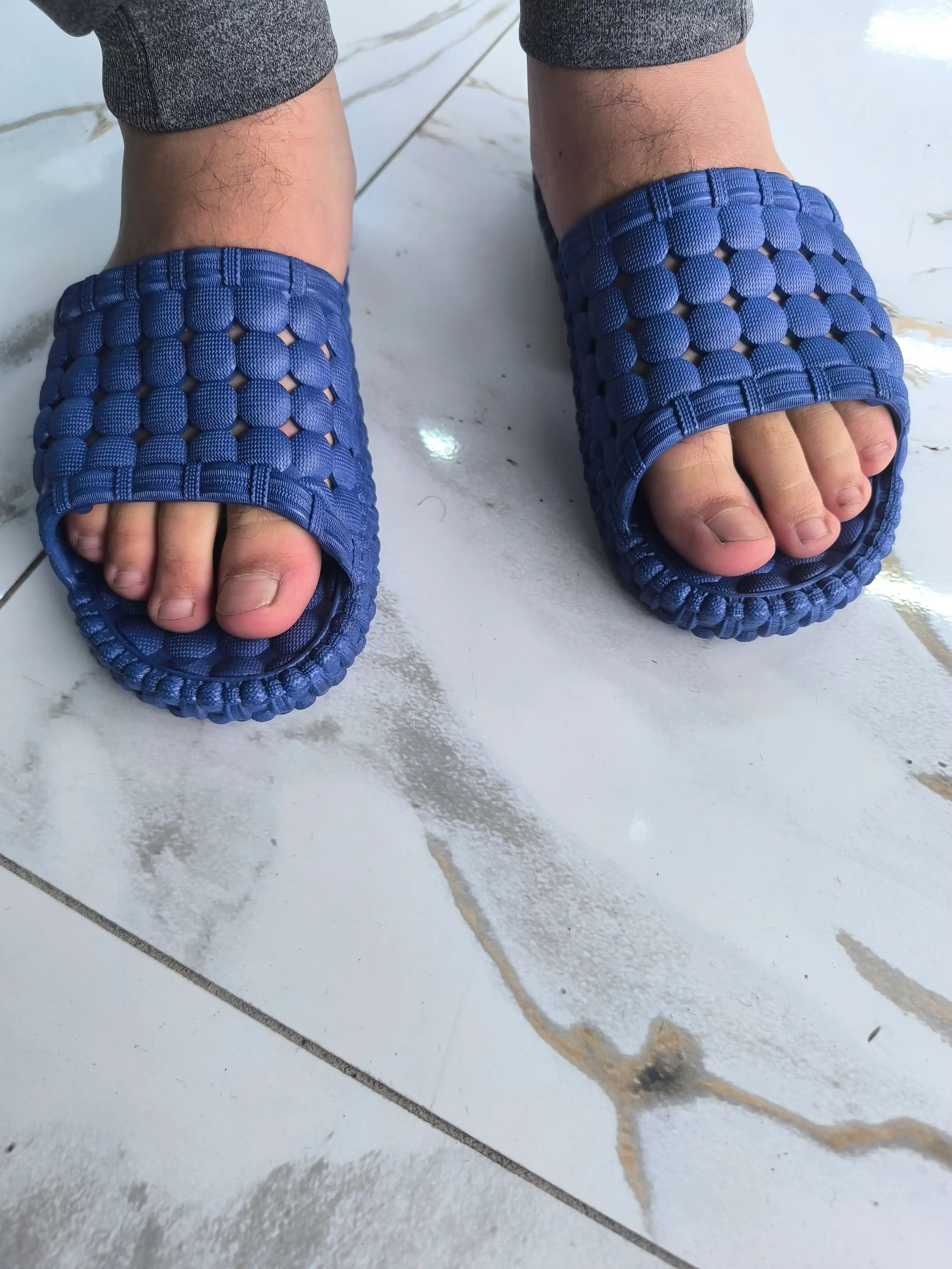 Erkaklar shippaklari, hammom va sauna uchun sirpanmaydigan shippaklar