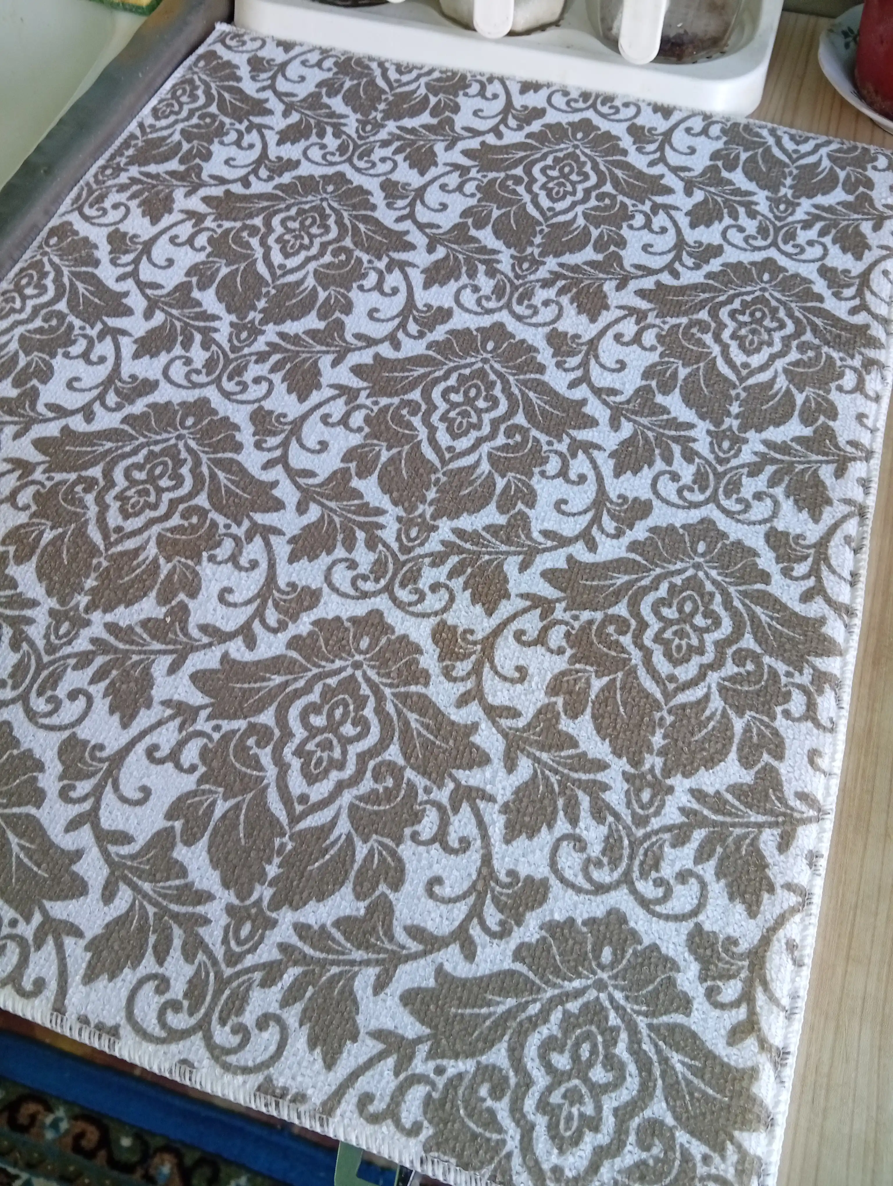 Idishlar uchun elegant quritish matosi