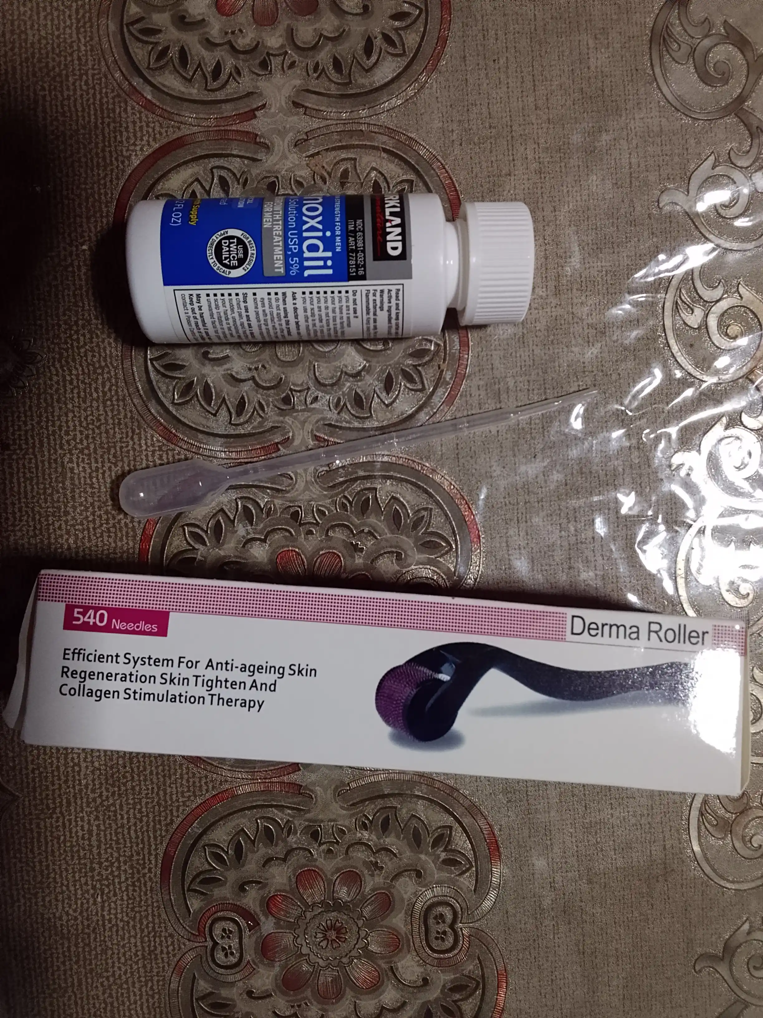 Soch va soqol o'stirish uchun minoksidil Kirkland Minoxidil 5%, 60 ml